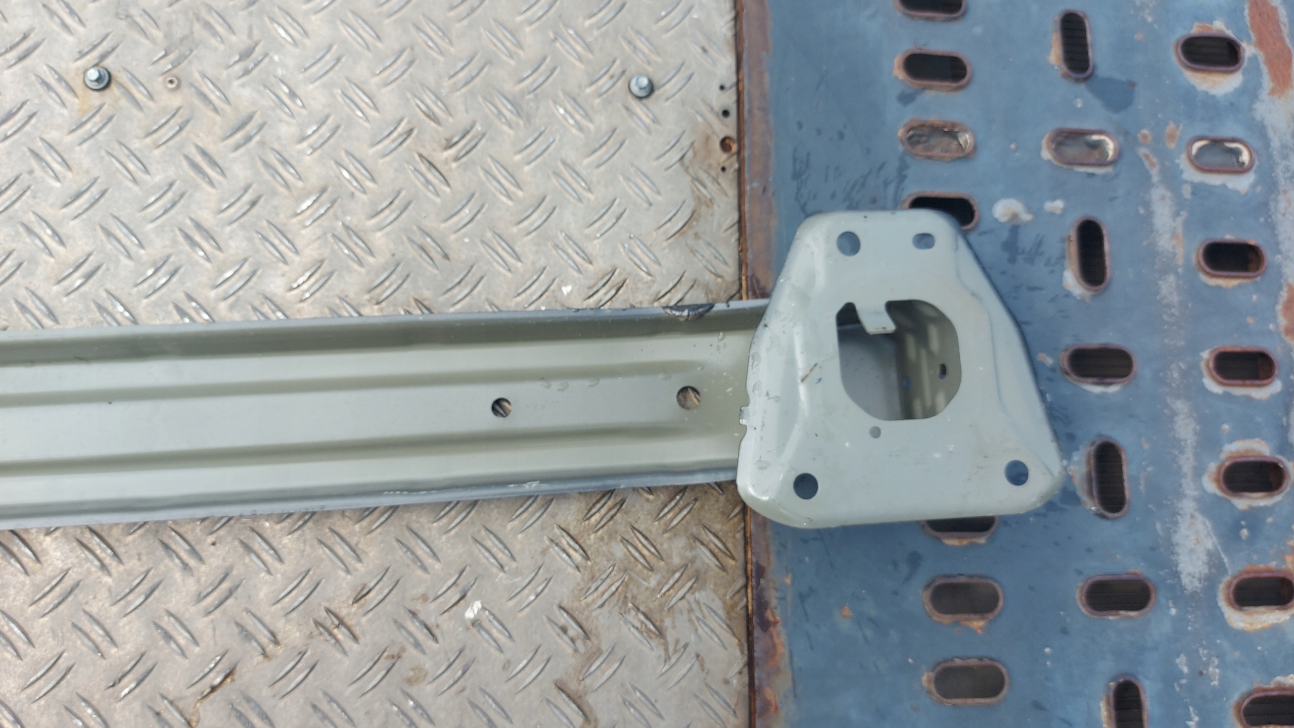 bumper support rear part rear TOYOTA COROLLA E21 sedan