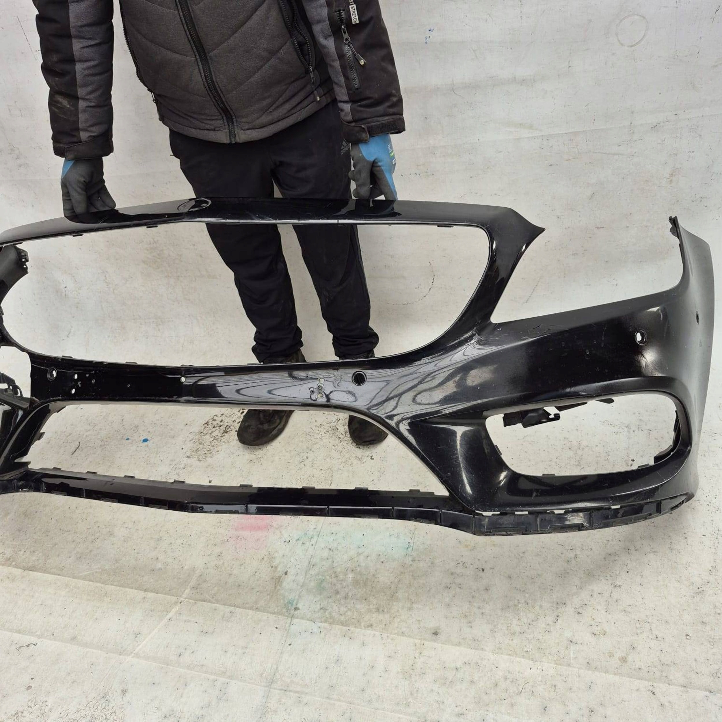 MERCEDES C218 CLS LIFT AMG bumper front front PDC