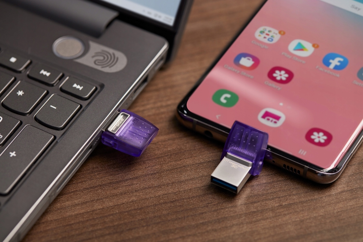 Kingston 128GB DataTraveler microDuo 3C 200MB/s dual USB-A + USB-C — 8