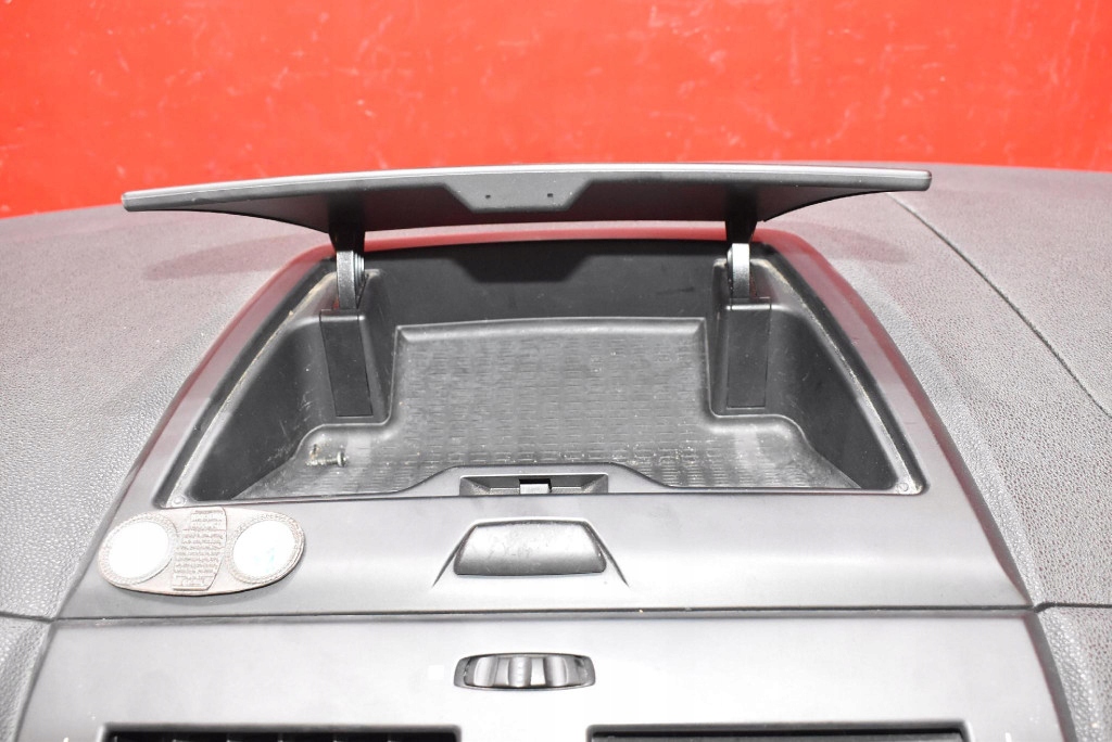 dashboard instrument panel console cockpit EU BMW X3 E83 06-10