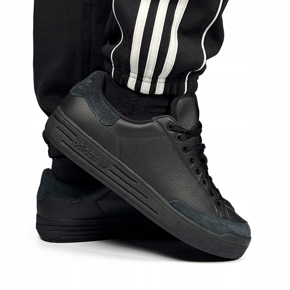 Sportovní boty adidas černé pánské kožené tenisky pohodlné vel