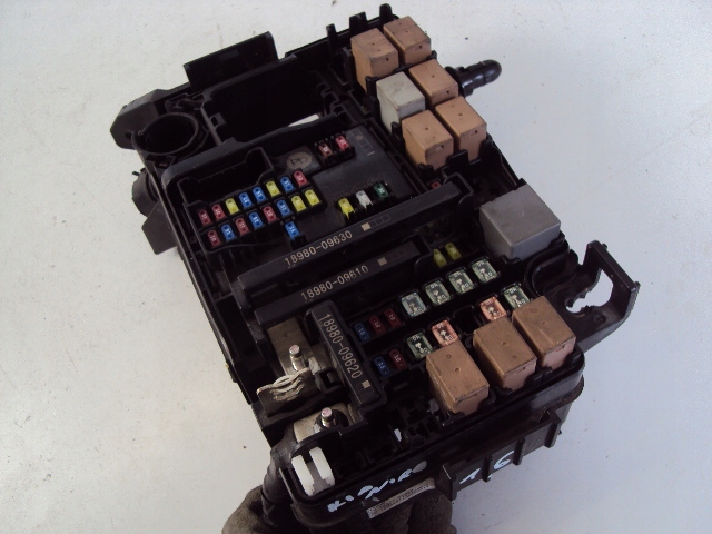 SKRZYNKA BEZPIECZNIKÓW KIA NIRO I 1.6 B 2016-2021 Producent części Kia OE