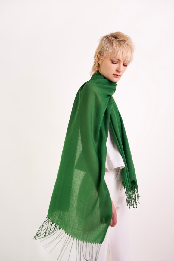 Vékony női sál Samadi - elegáns ruhához, sötét bézs Márka Szaleo