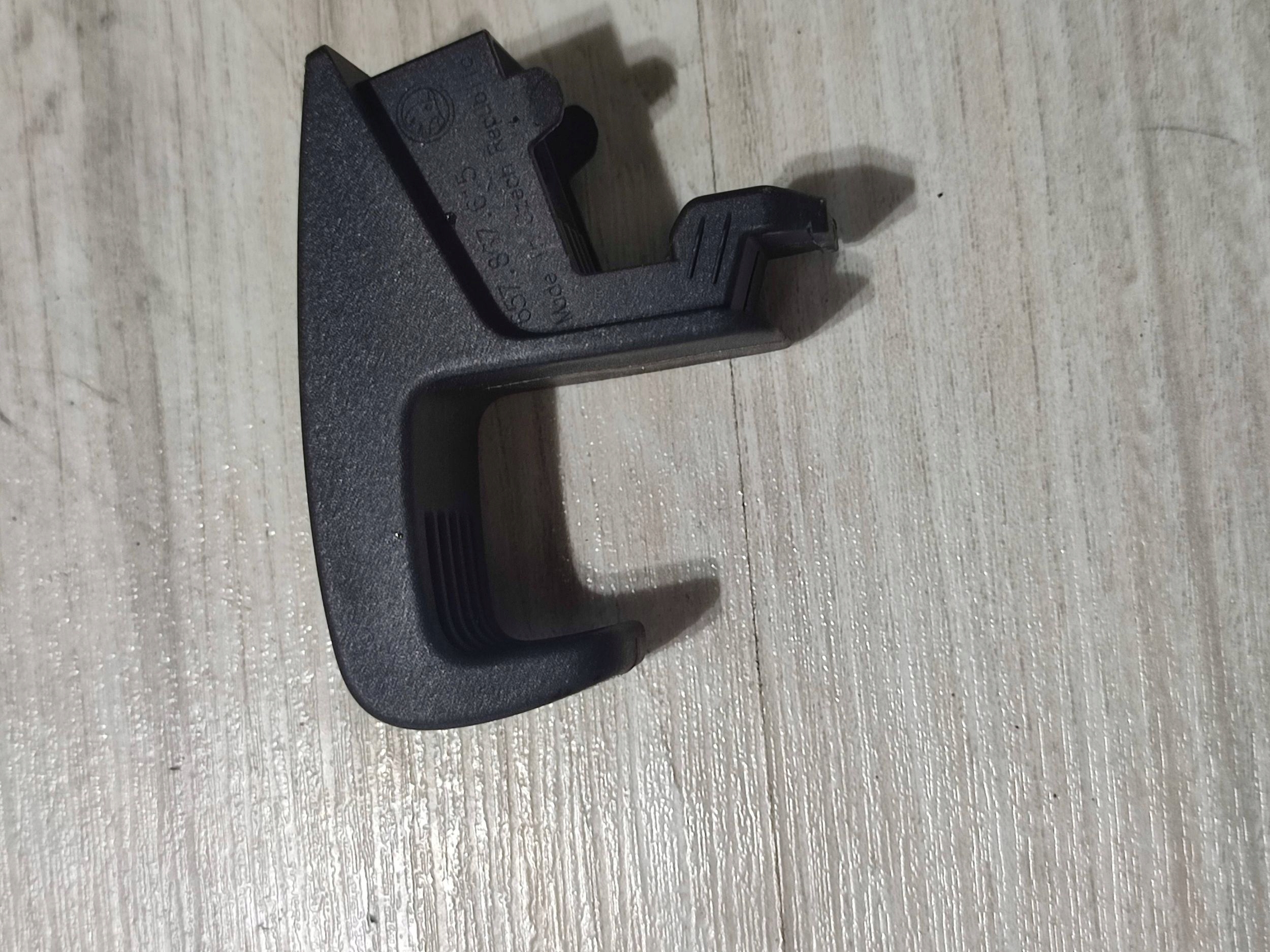 Skoda Scala 2020 bracket holder boot