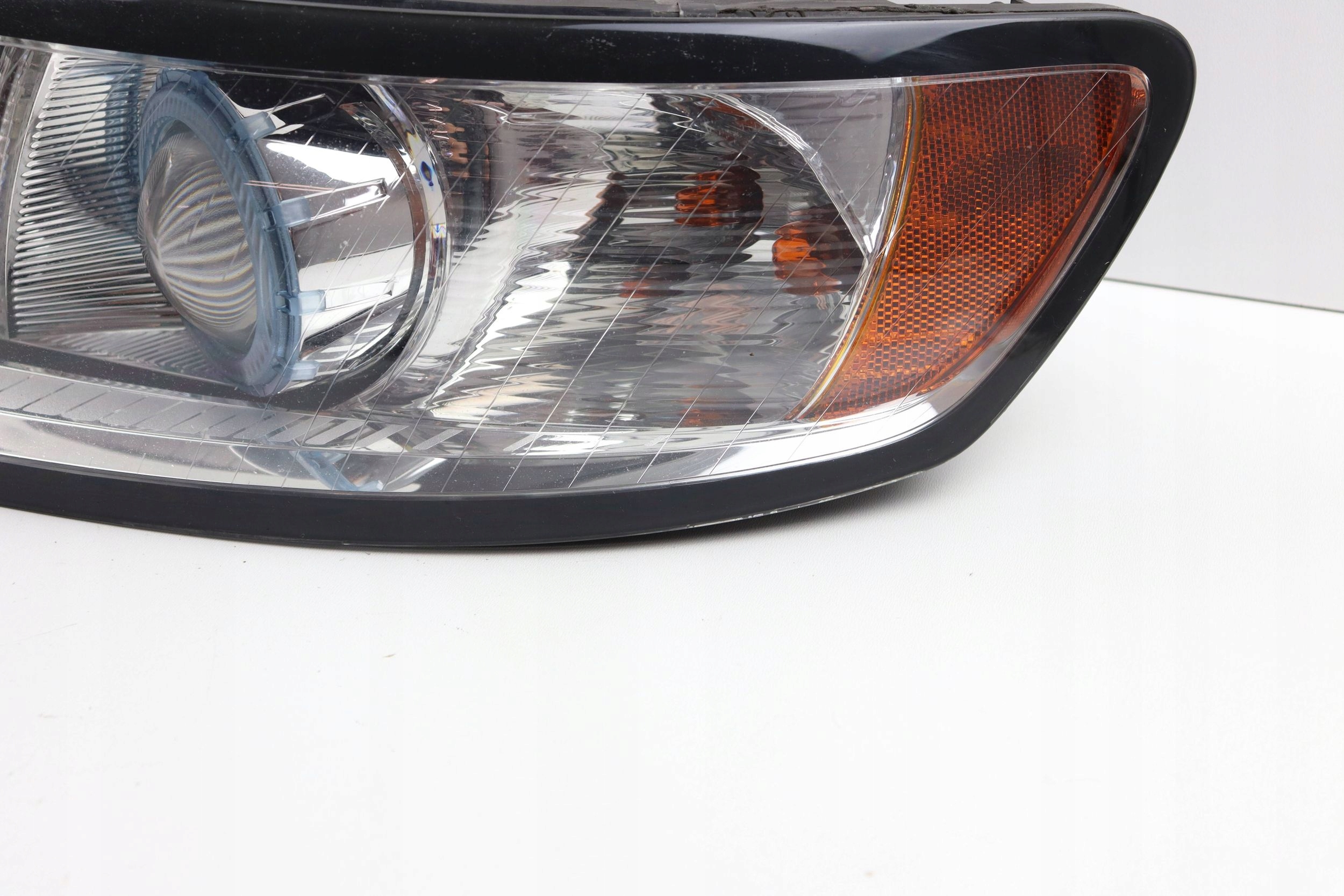 VOLVO V50 LIFT light front left front XENON 0301237271 31299587 EUROPA