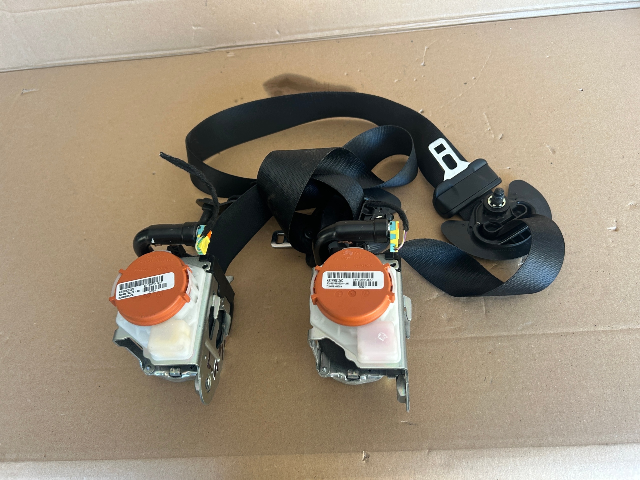 MERCEDES W177 gurten sicherheits vorne links rechts
