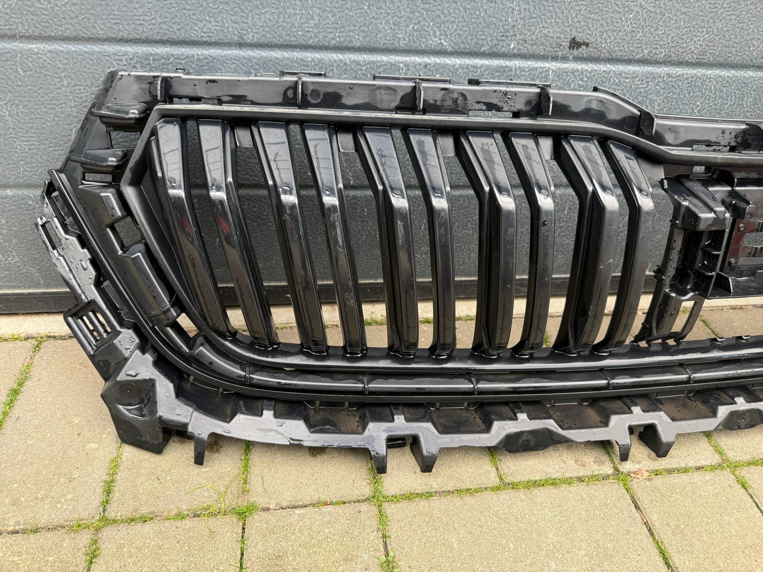 Skoda Kodiaq 565 21- lift grille front front