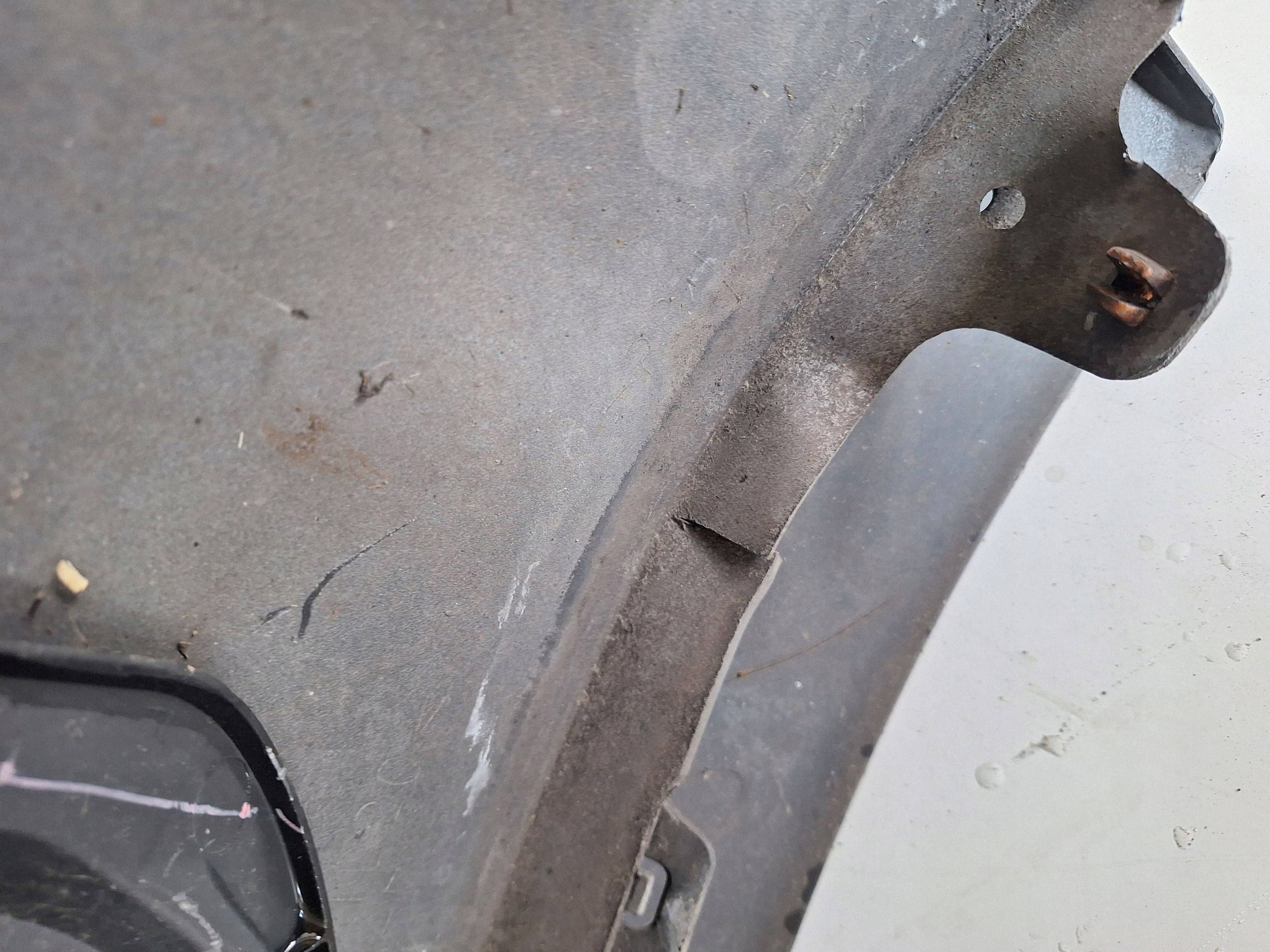TOYOTA AURIS e LIFT 09-12 Paraurti 52119-02A90