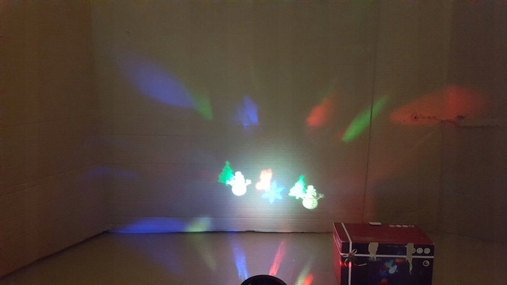PROJEKTOR LASEROWY RZUTNIK LED MOTYW ŚWIĄTECZNY Marka OPP