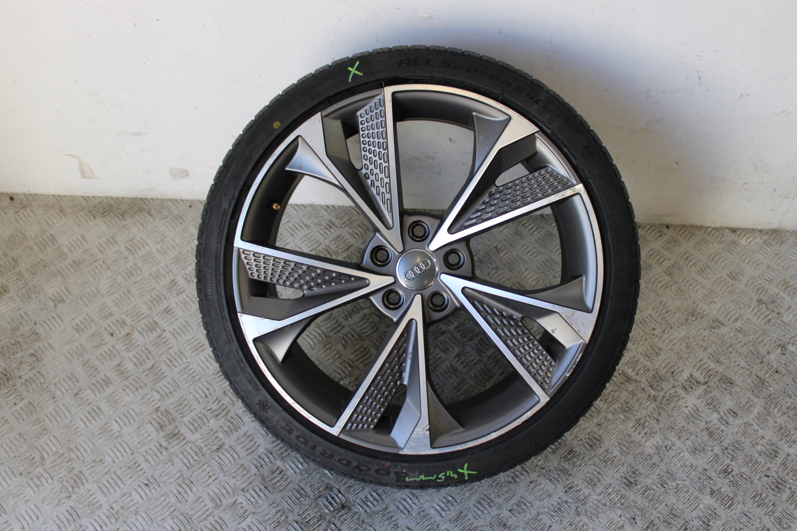 wheels FLEGI disc 225/40 R19 AUDI A6 C8 4K0 4K5