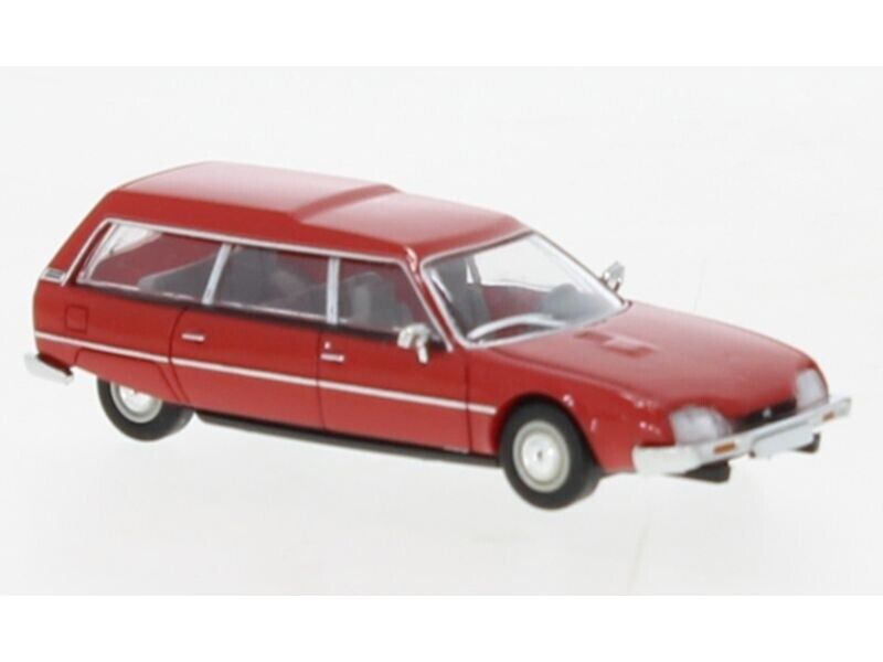 PCX870414 Citroen CX Break red