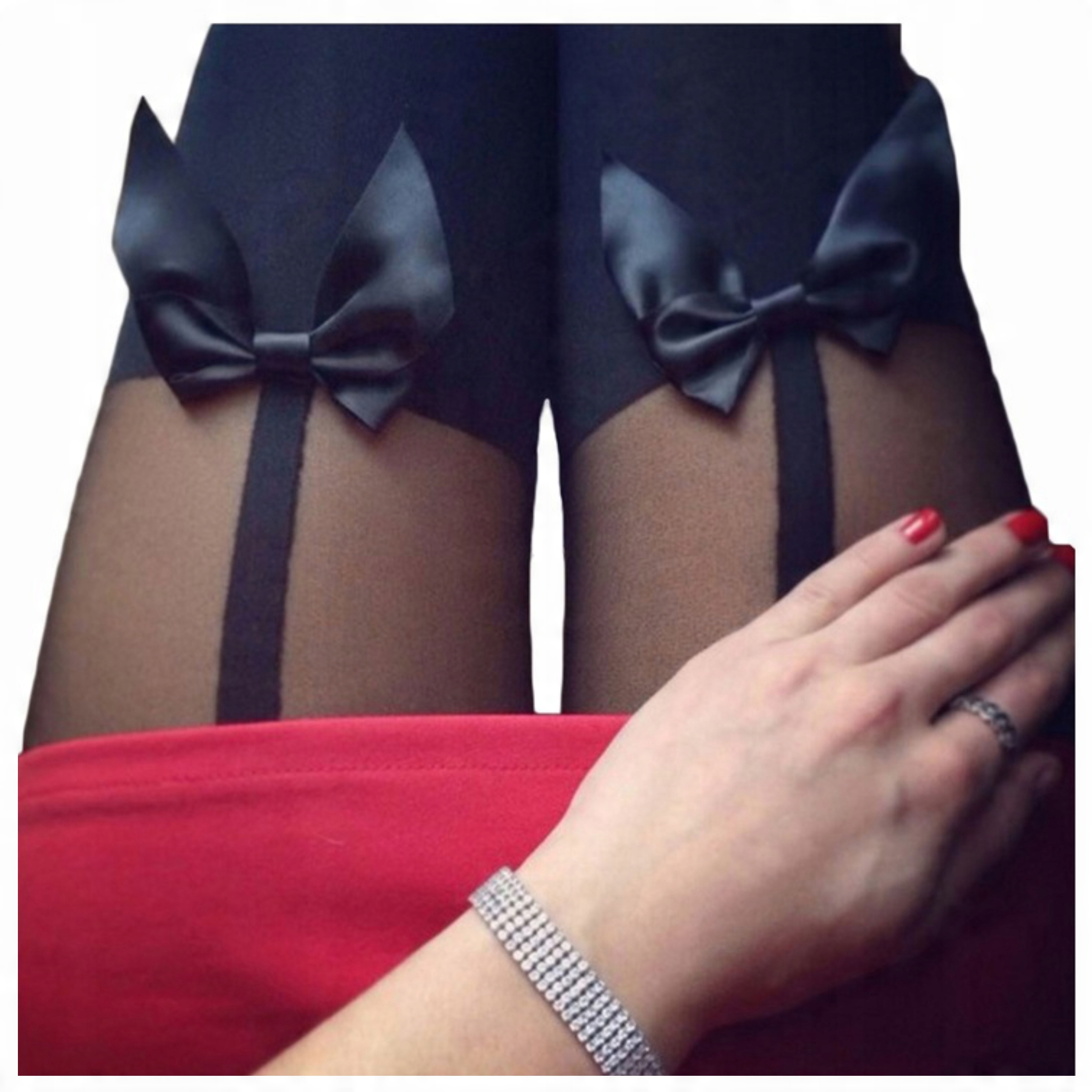 

Rajstopy jak Pończochy sexy Kokardki Strip Panty