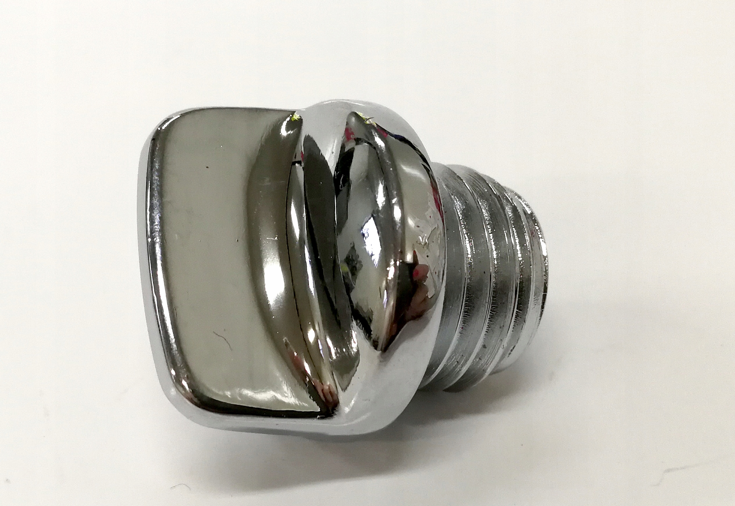 KOREK WLEWU OLEJU 1565A-KKAK-900