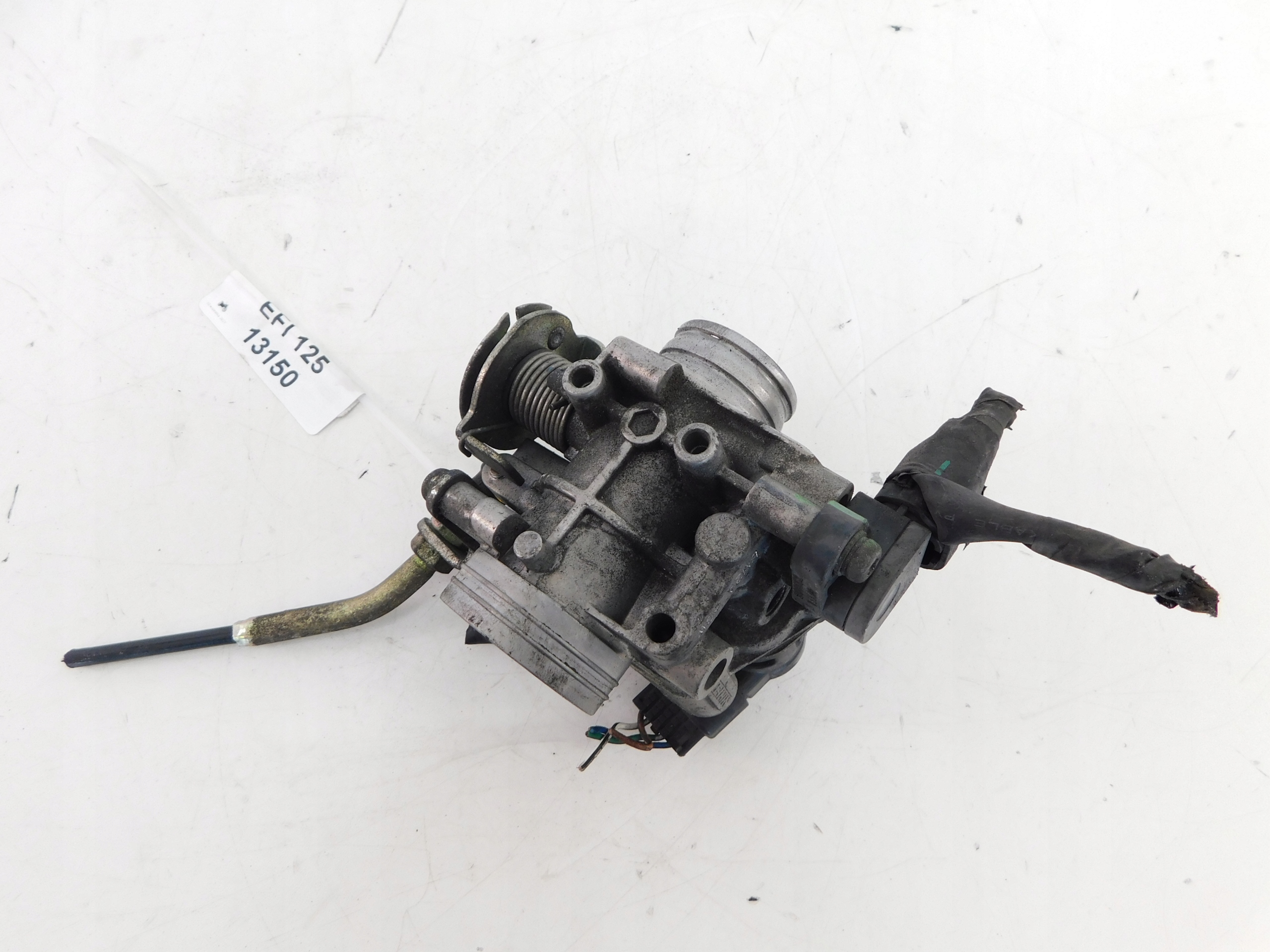 SYM GTS 125 EFI PRZEPUSTNICA