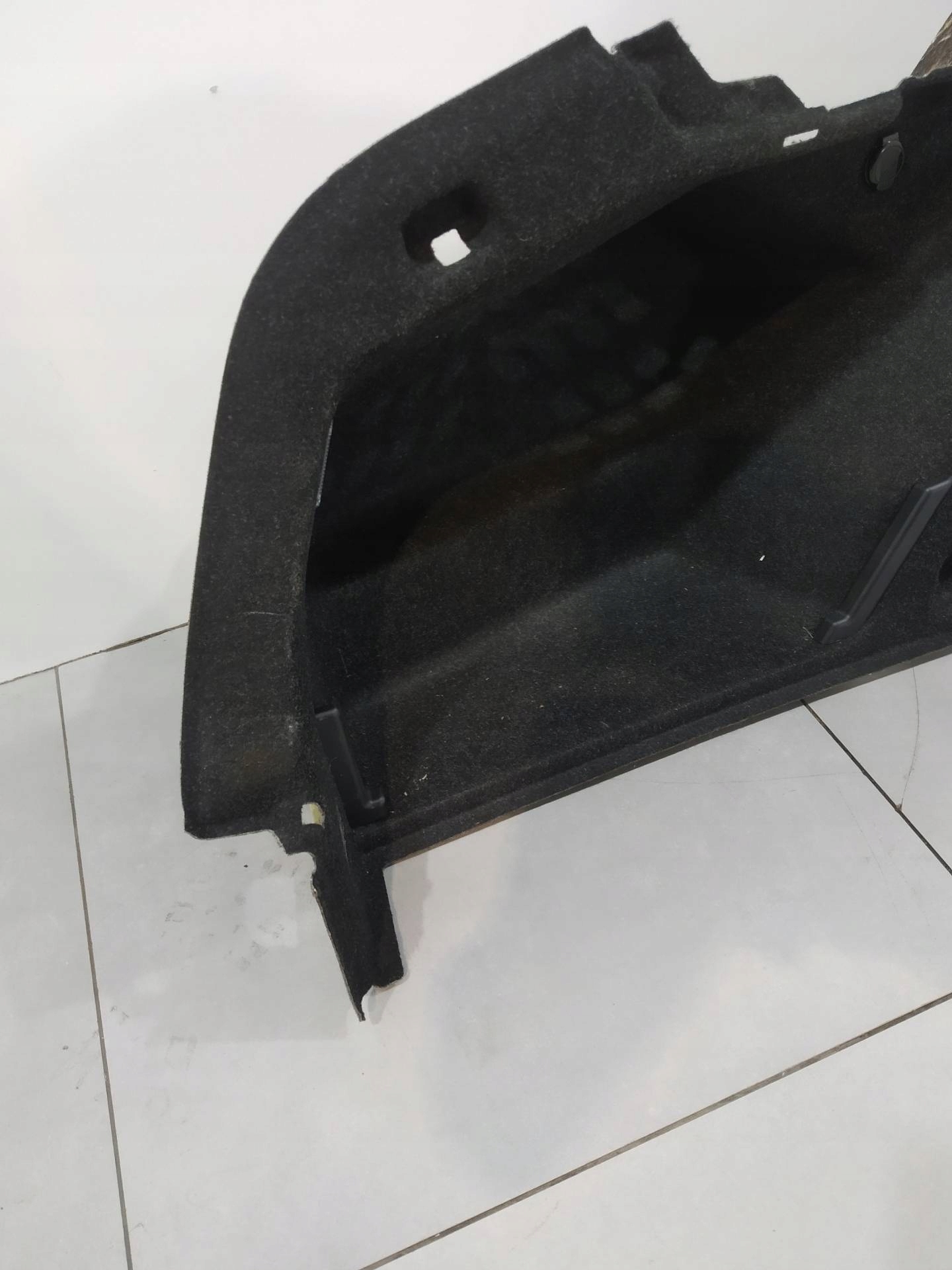 boot upholstery left rear part HB 5E6867427A Skoda Octavia IV