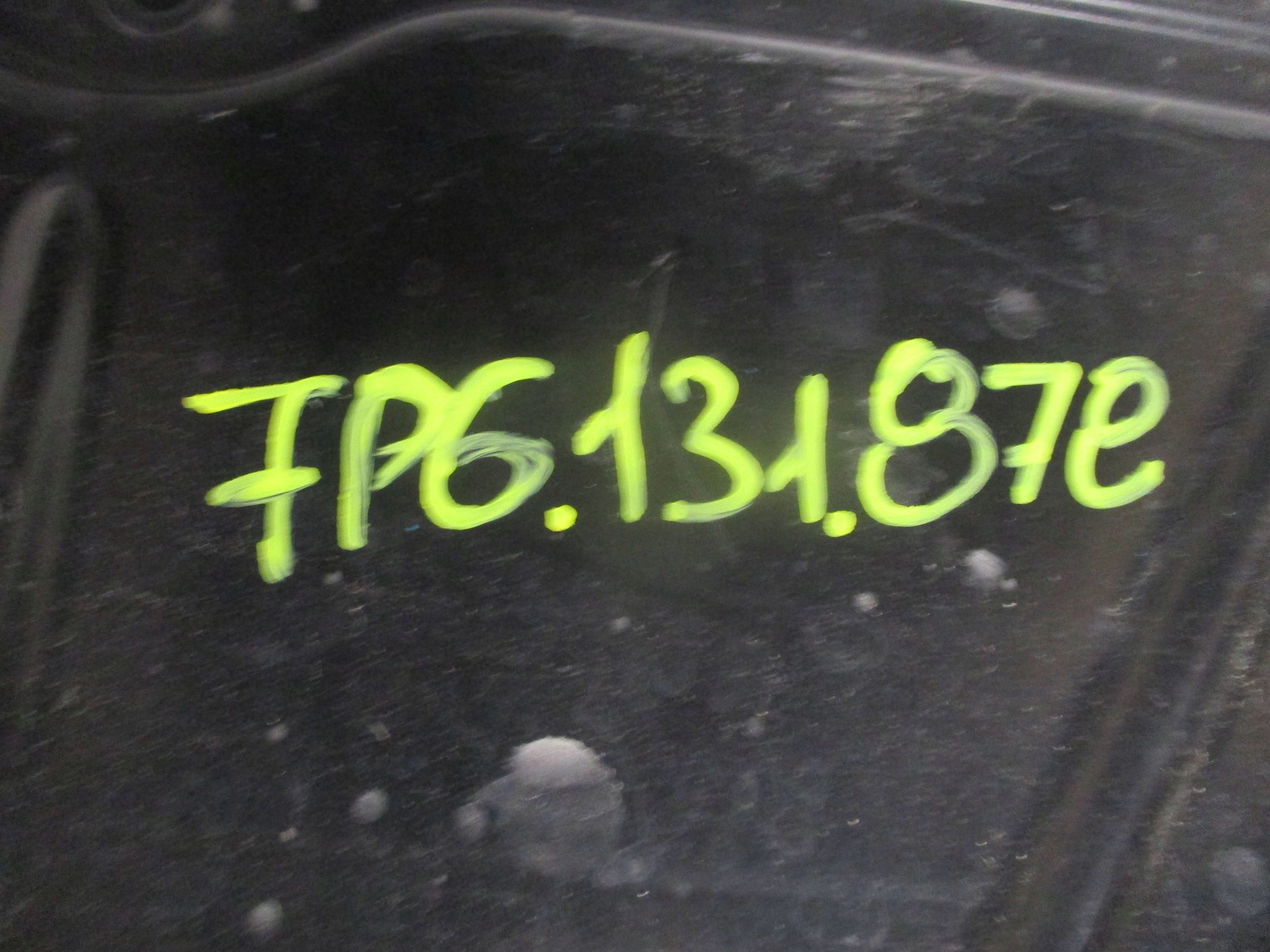 Behälter ADBLUE VOLKSWAGEN TOUAREG II 7P6131877E