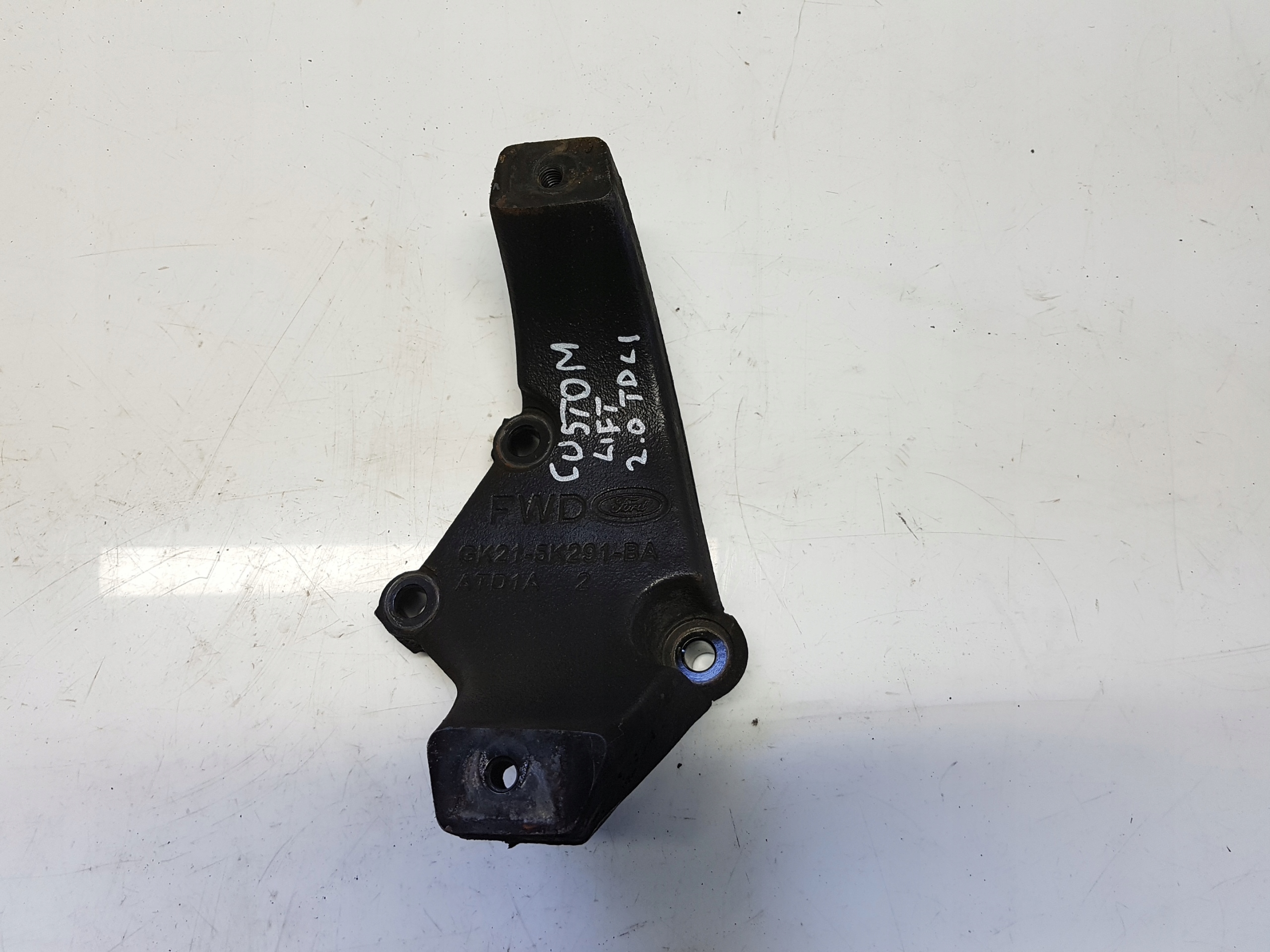 CUSTOM TOURNEO LIFT MK8 2.0 holder engine mount