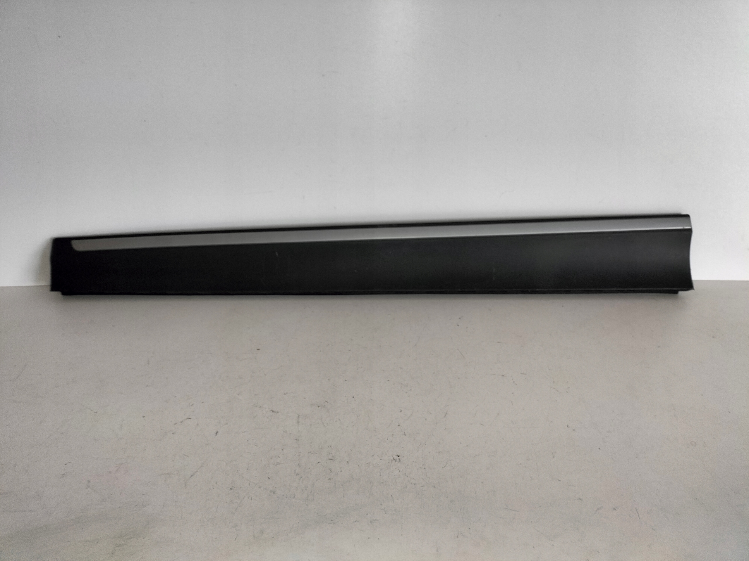 moulding cap door front left BMW X3 F25 10