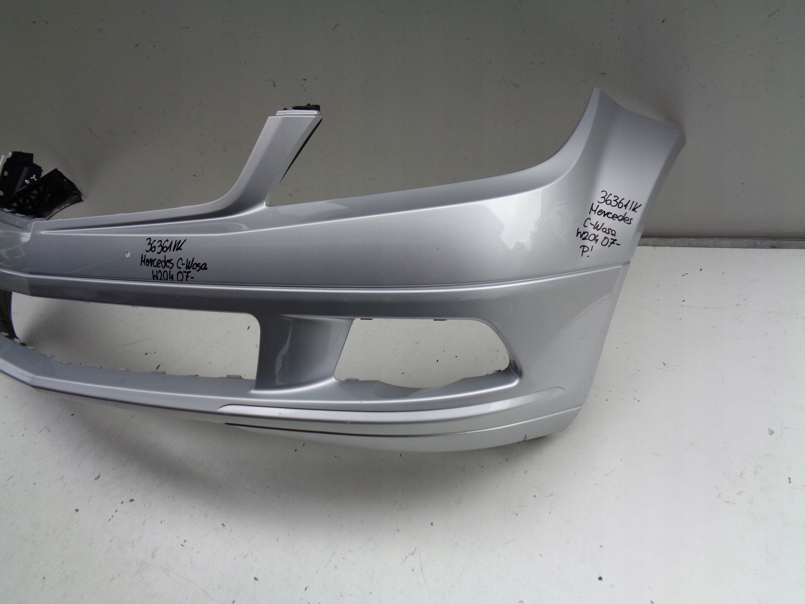 FRONTSTOSSSTANGE MERCEDES C-KLASA W204 07-10 36361