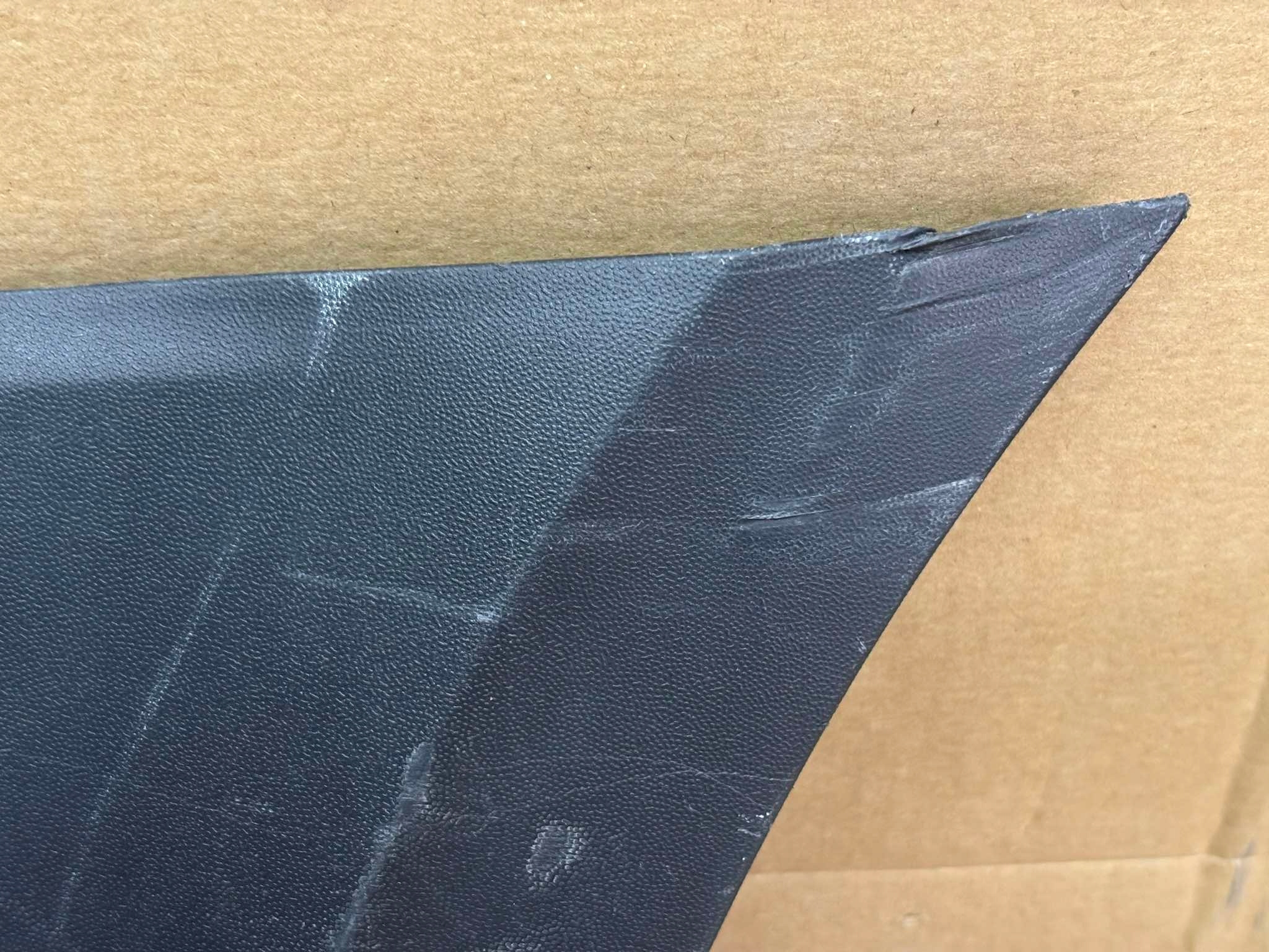 modanatura parafango Destra posteriore VW CRAFTER II 7C0853754
