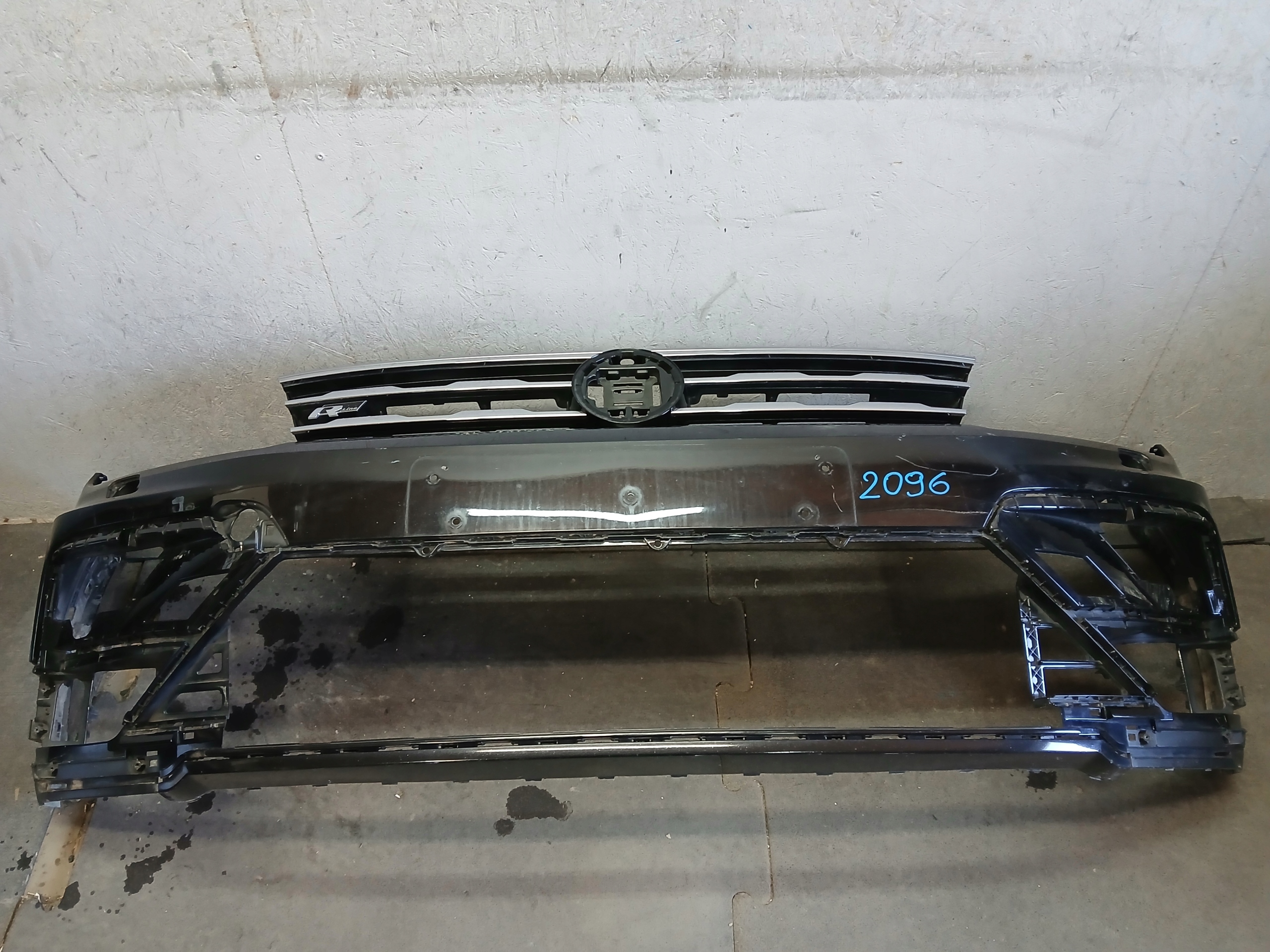 bumper front VW TIGUAN II 2 R LINE 15-19 5NA