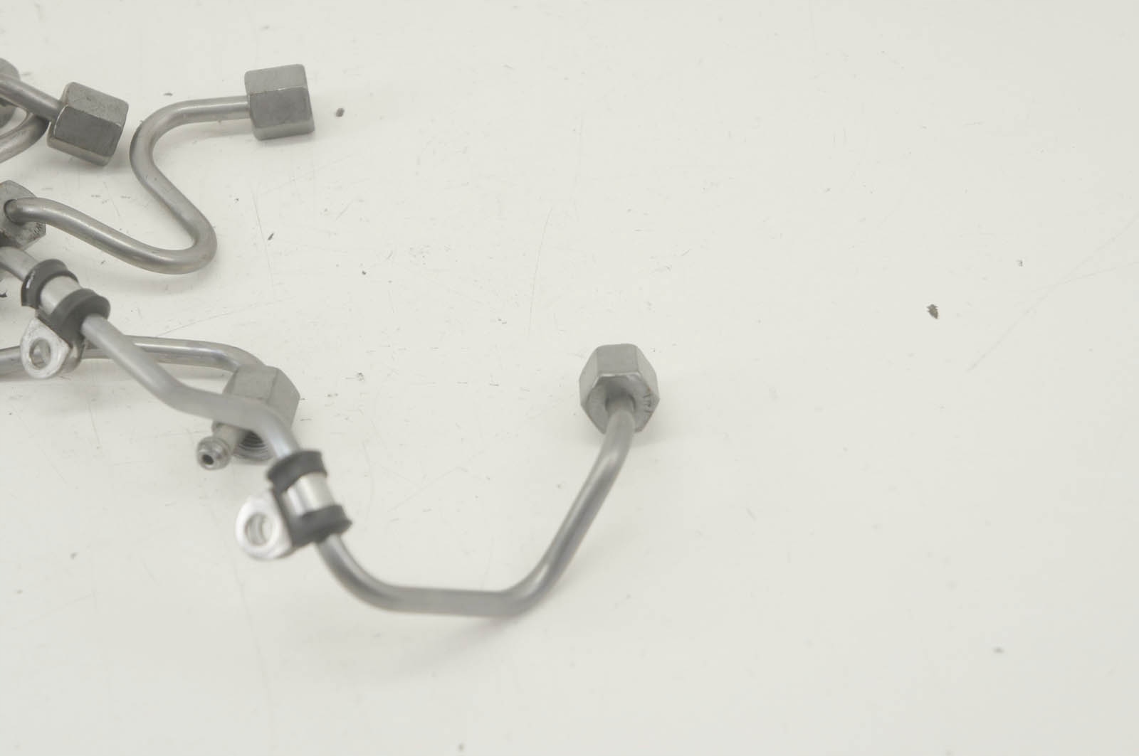 GU508 Infiniti Q30 2 2d Przewody Rurki Paliwa kpl Part manufacturer Infiniti OE