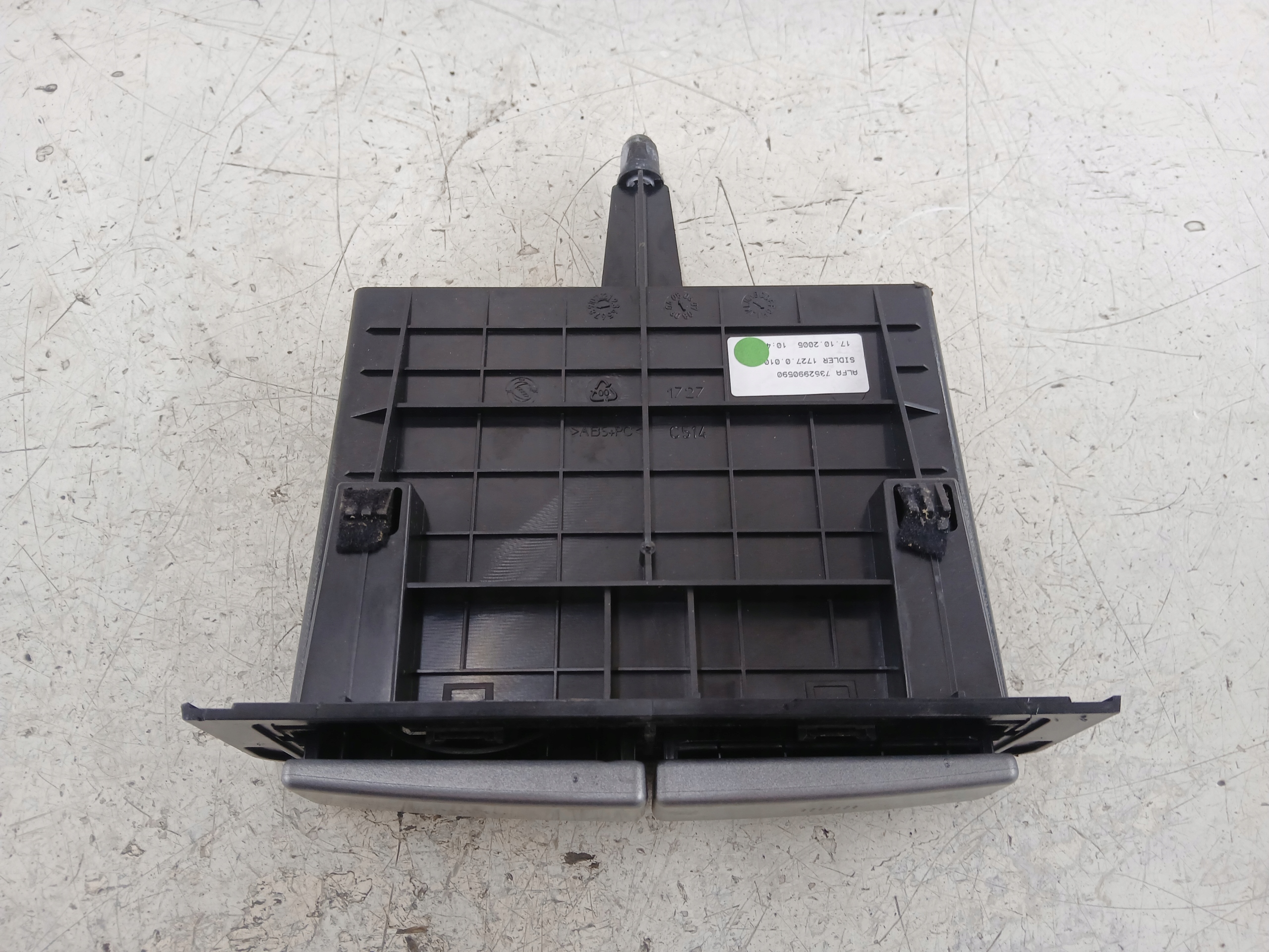 ALFA ROMEO 147 CUPHOLDER bracket for KUBEK
