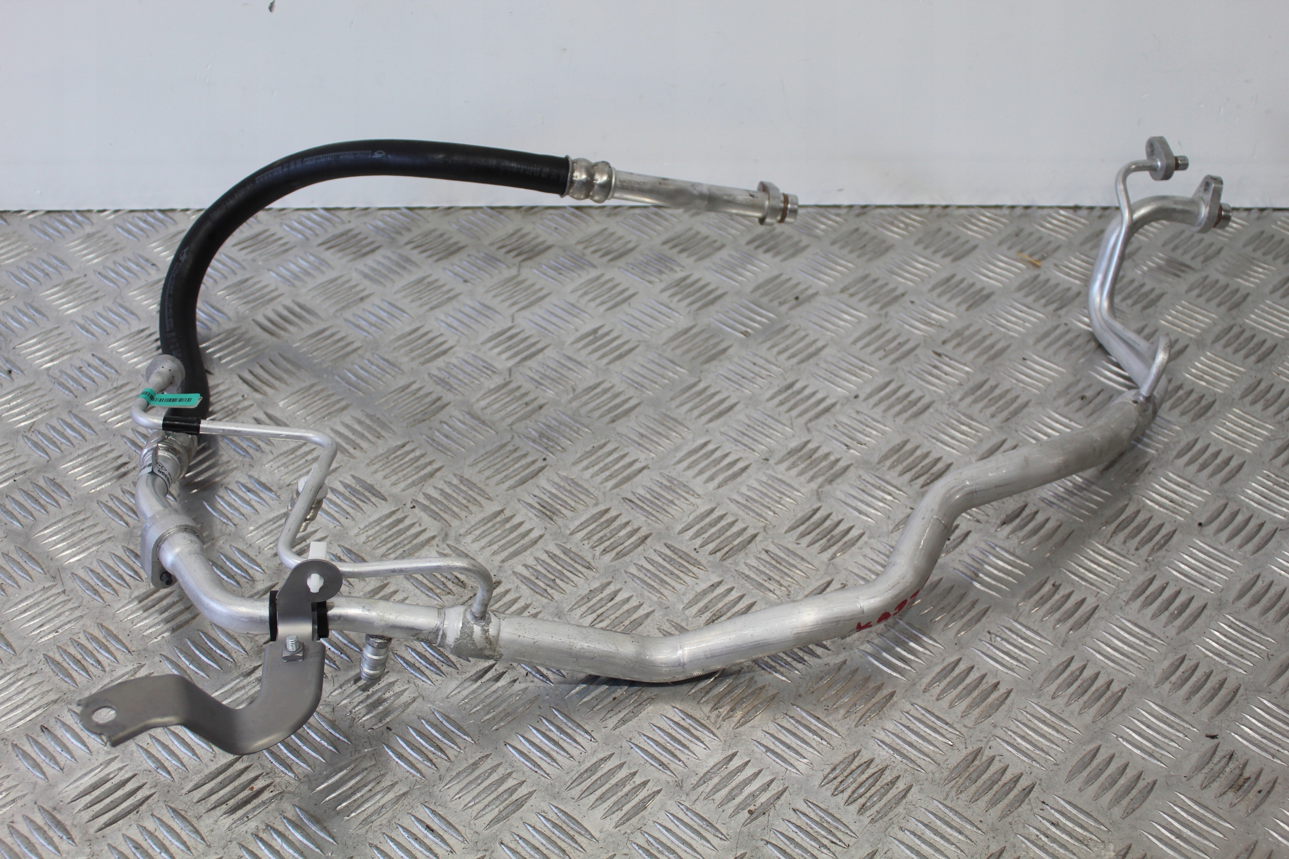 ШЛАНГ ДЛЯ КОНДИЦІОНУВАННЯ ПОВІТРЯ KADJAR LIFT 924549539R