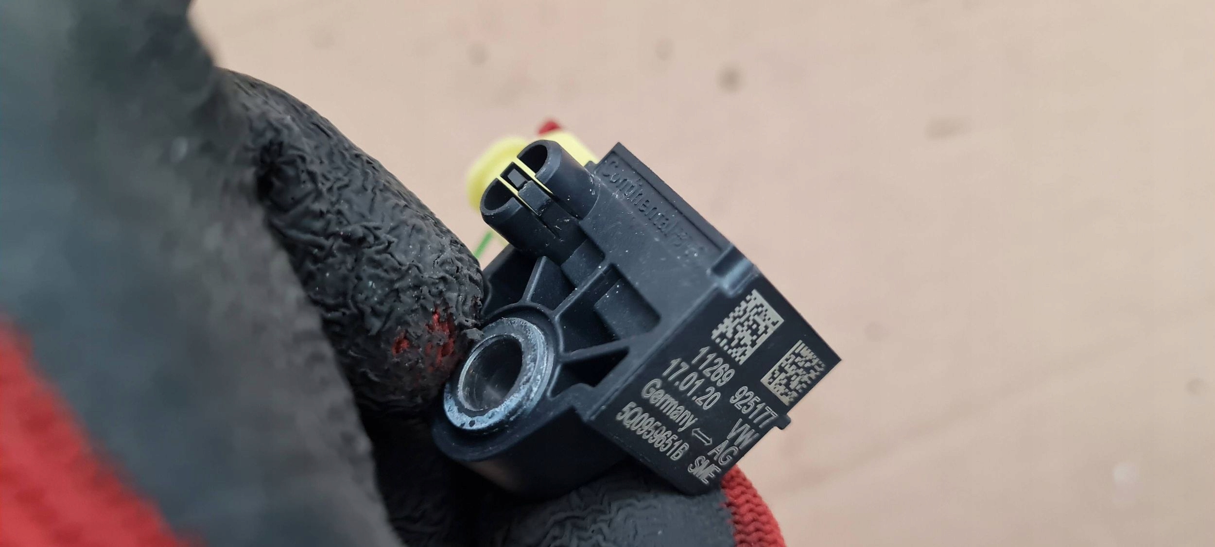 Q3 83A Crashsensor Drucksensor UDERZENIOWY Connector Contact 5Q0959651B