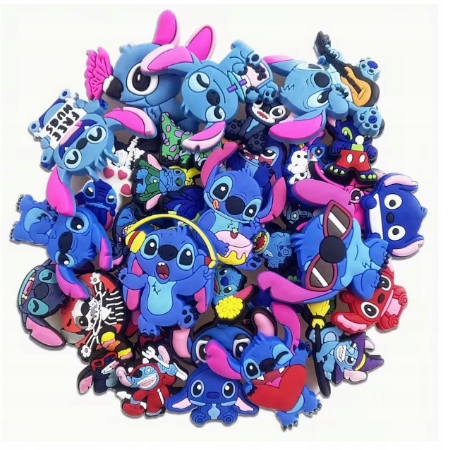 24- MEGA PRZYPINKI DO CROCS- KOMPLET-16 sztuk- STITCH