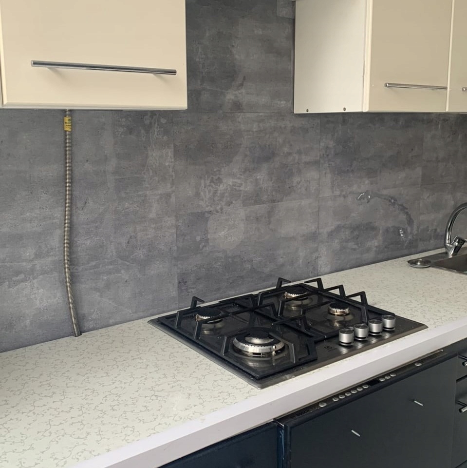 Płytka winylowa samoprzylepna podłogowa Marmur Ciemnoszary 60x30 cm Długość 60 cm