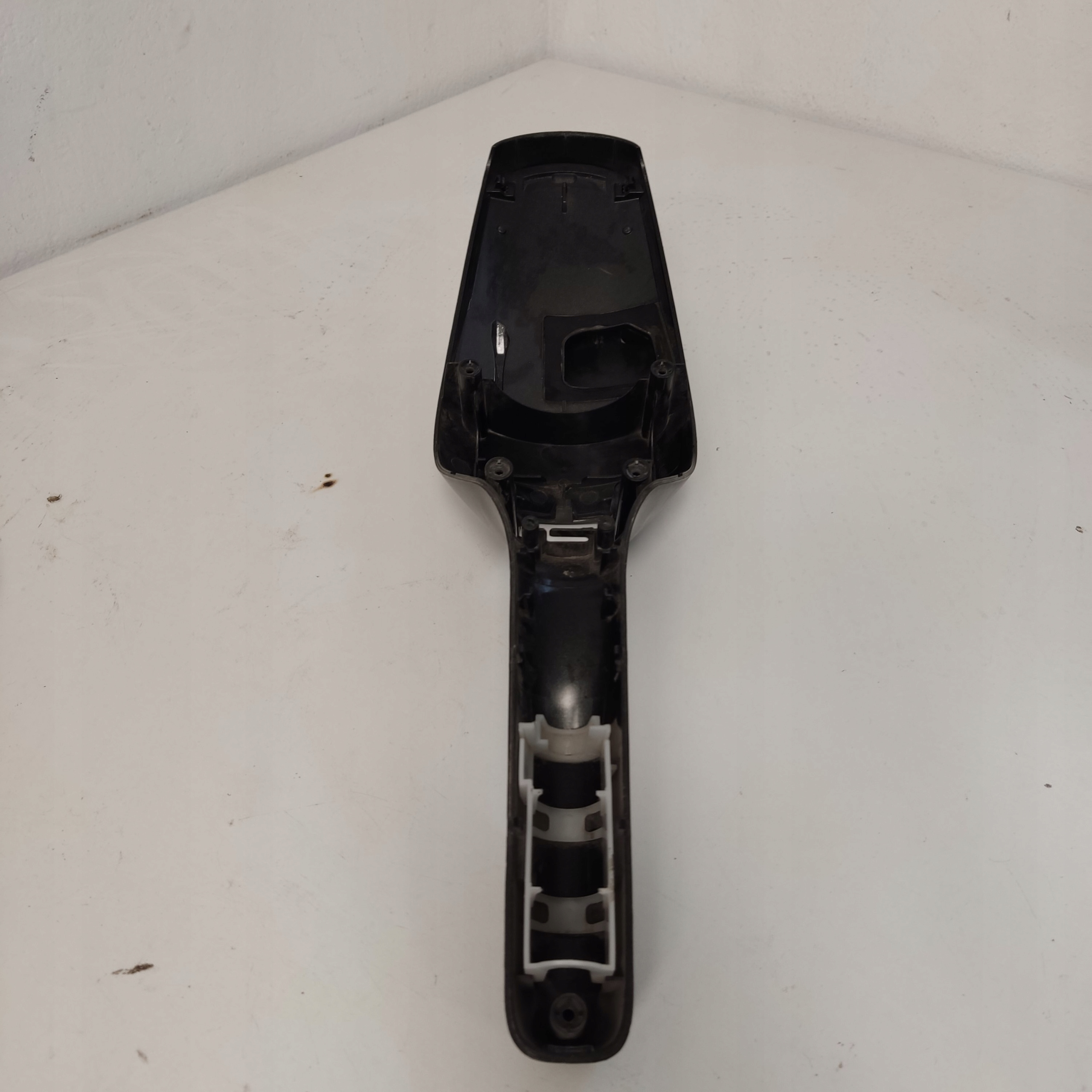 część obudowy do odkurzacza AEG CX7 X flexibility