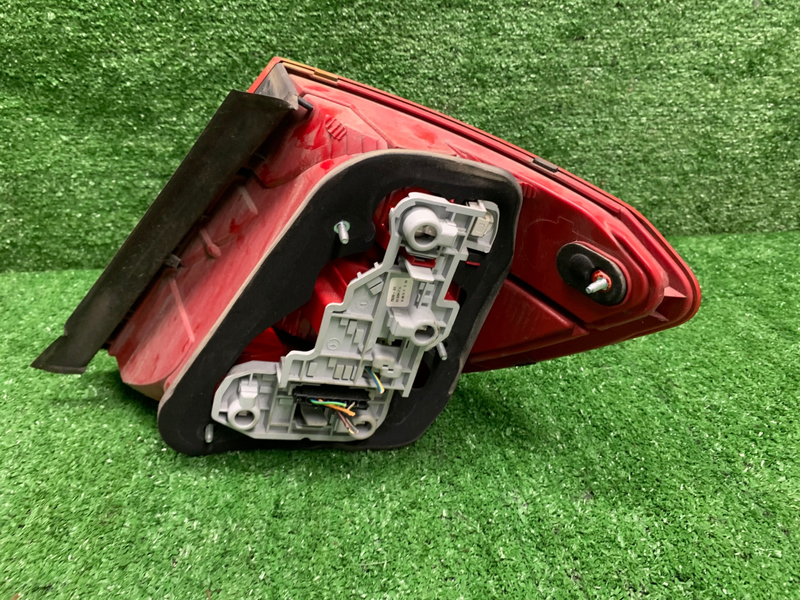 light left left rear part rear MERCEDES W204 KOMBI 2048203564