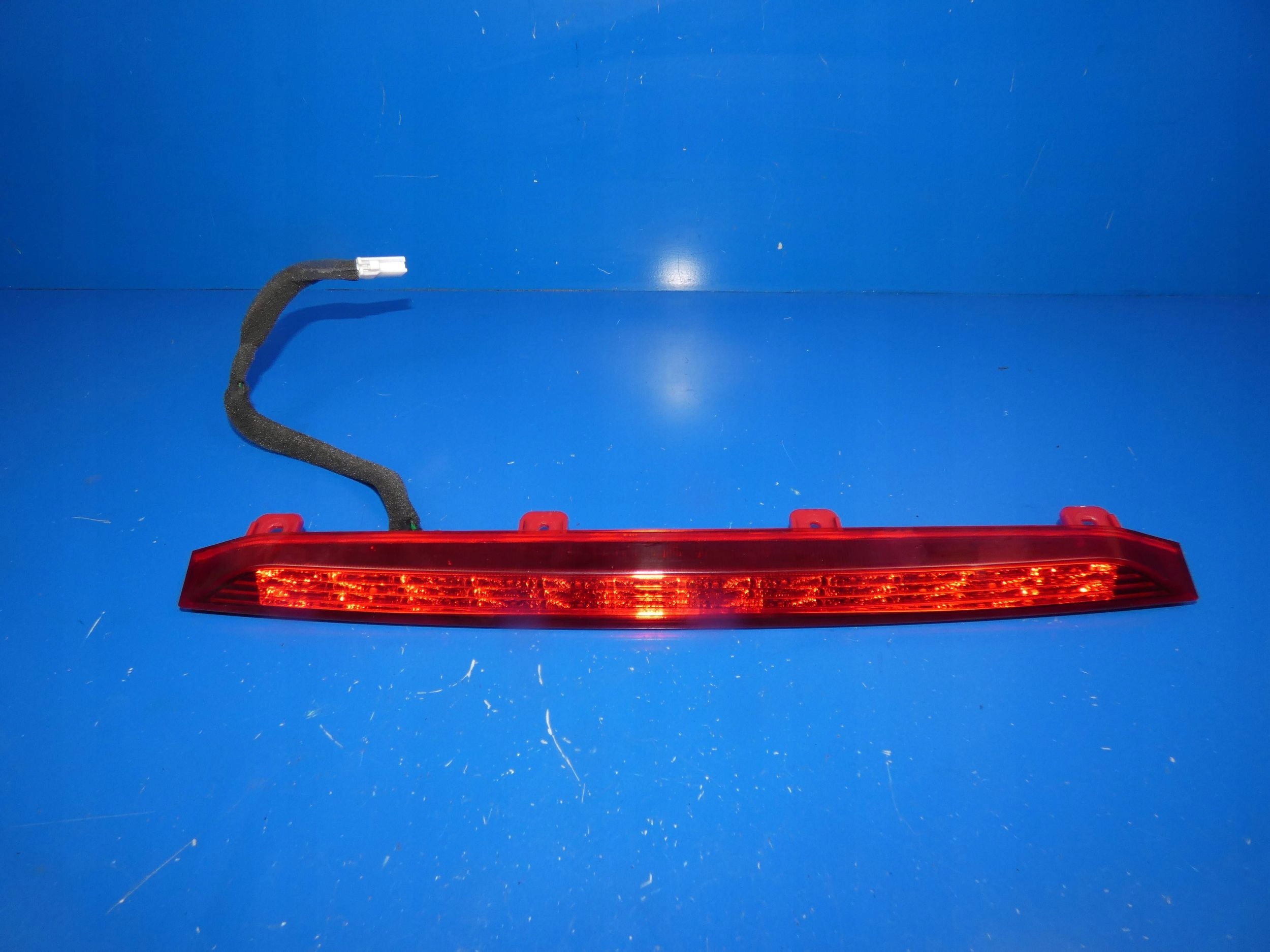 KIA OPTIMA IV JF 2015- KOMBI TRZECIE light STOP Z bonnet