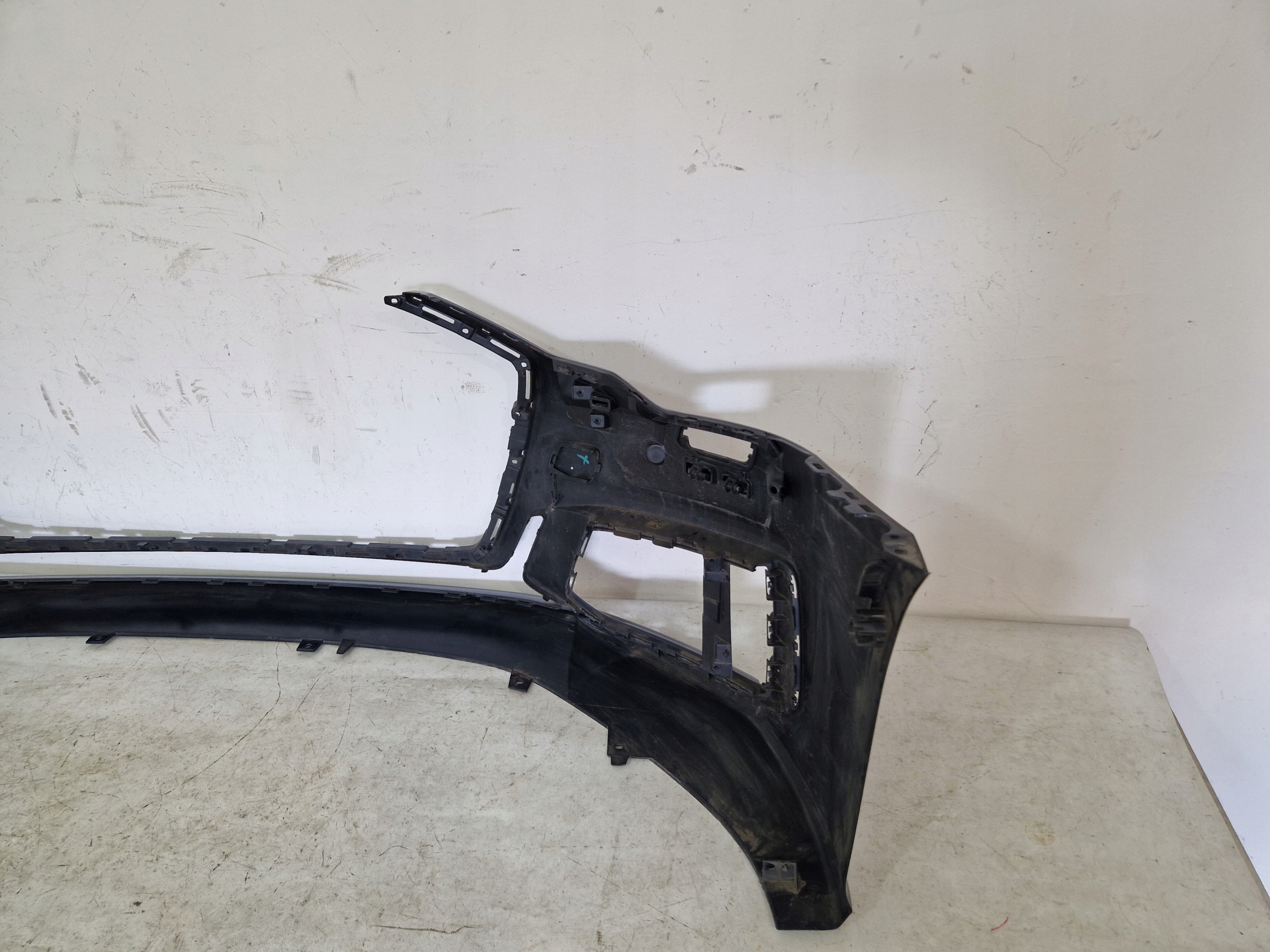 bumper front front AUDI A6 C8 S-LINE XENON 4K0807437