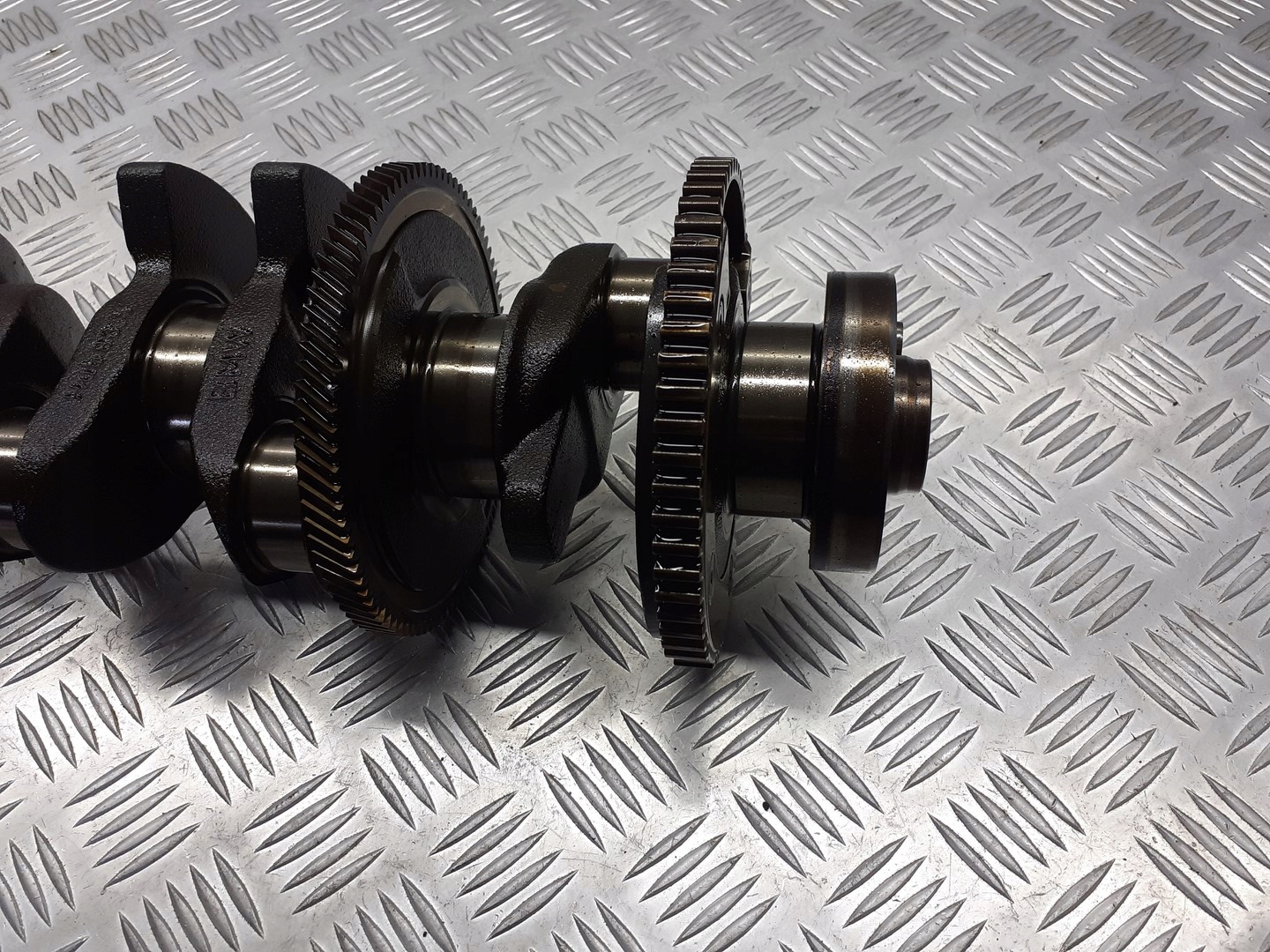 WAŁ KORBOWY BMW E46 1.8 Producent części BMW