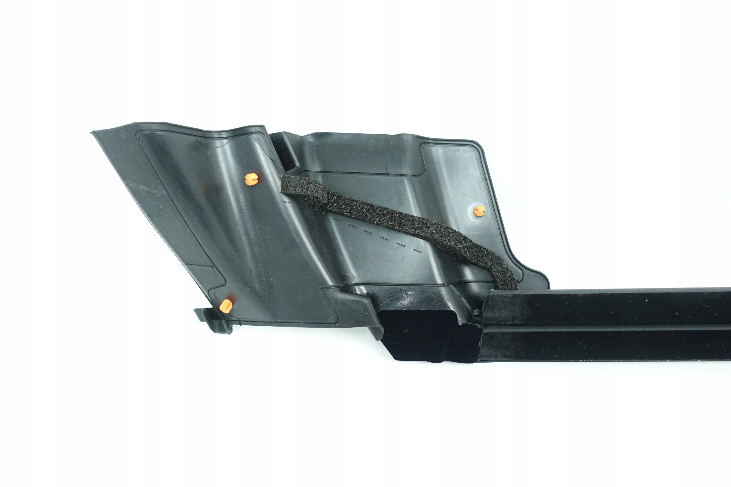 moulding dust door right front TESLA 3