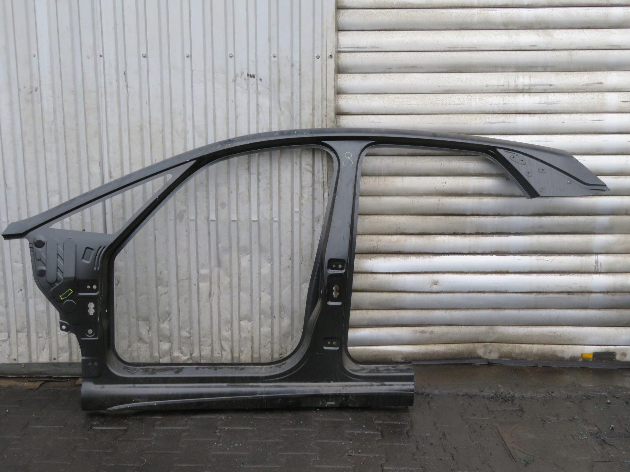 10E809605A - ПРОГ ОБШИВКА КРЫЛО ЛЕВОЕ CUPRA BORN