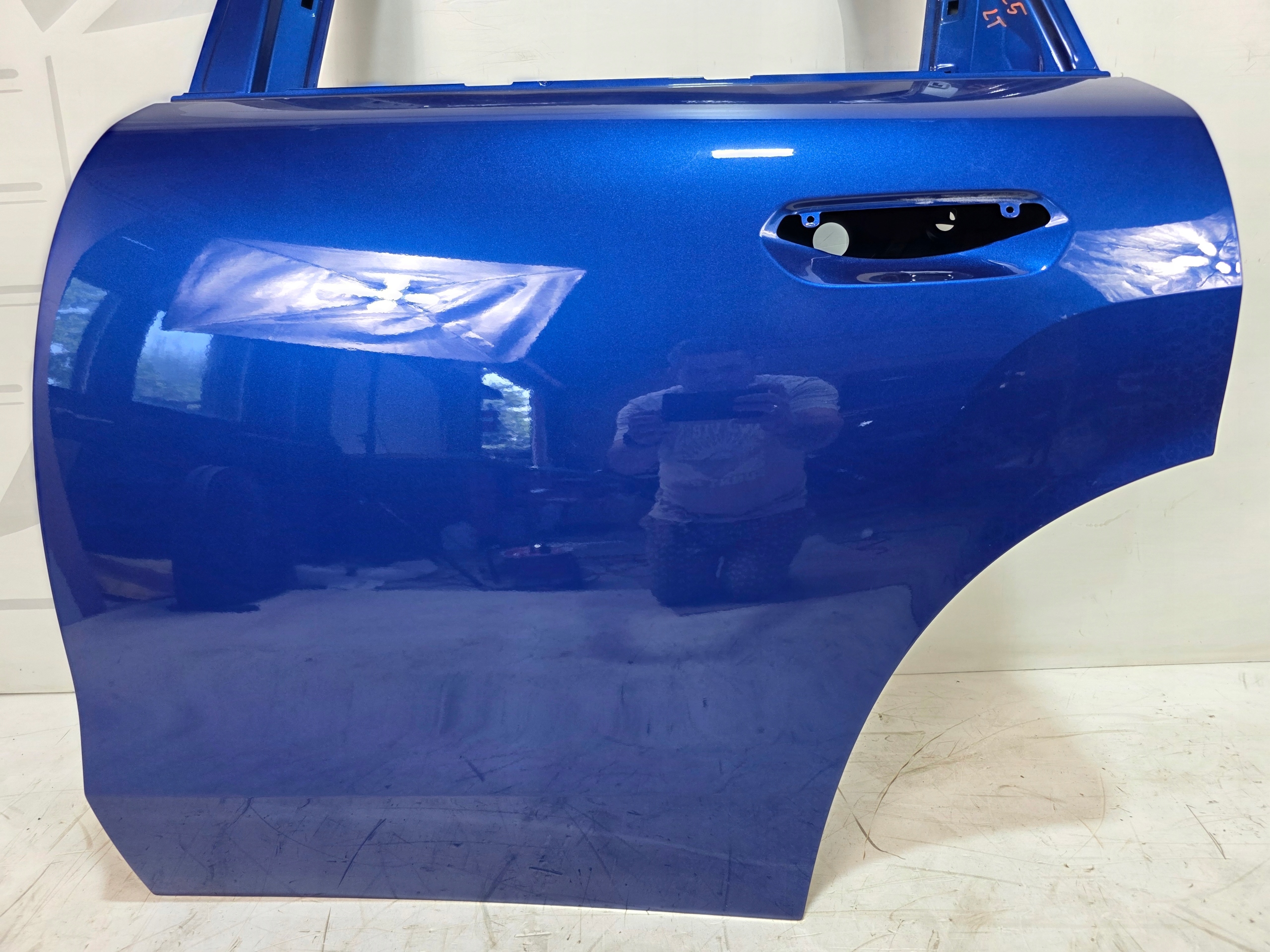 door left rear. MINI COUNTRYMAN U25