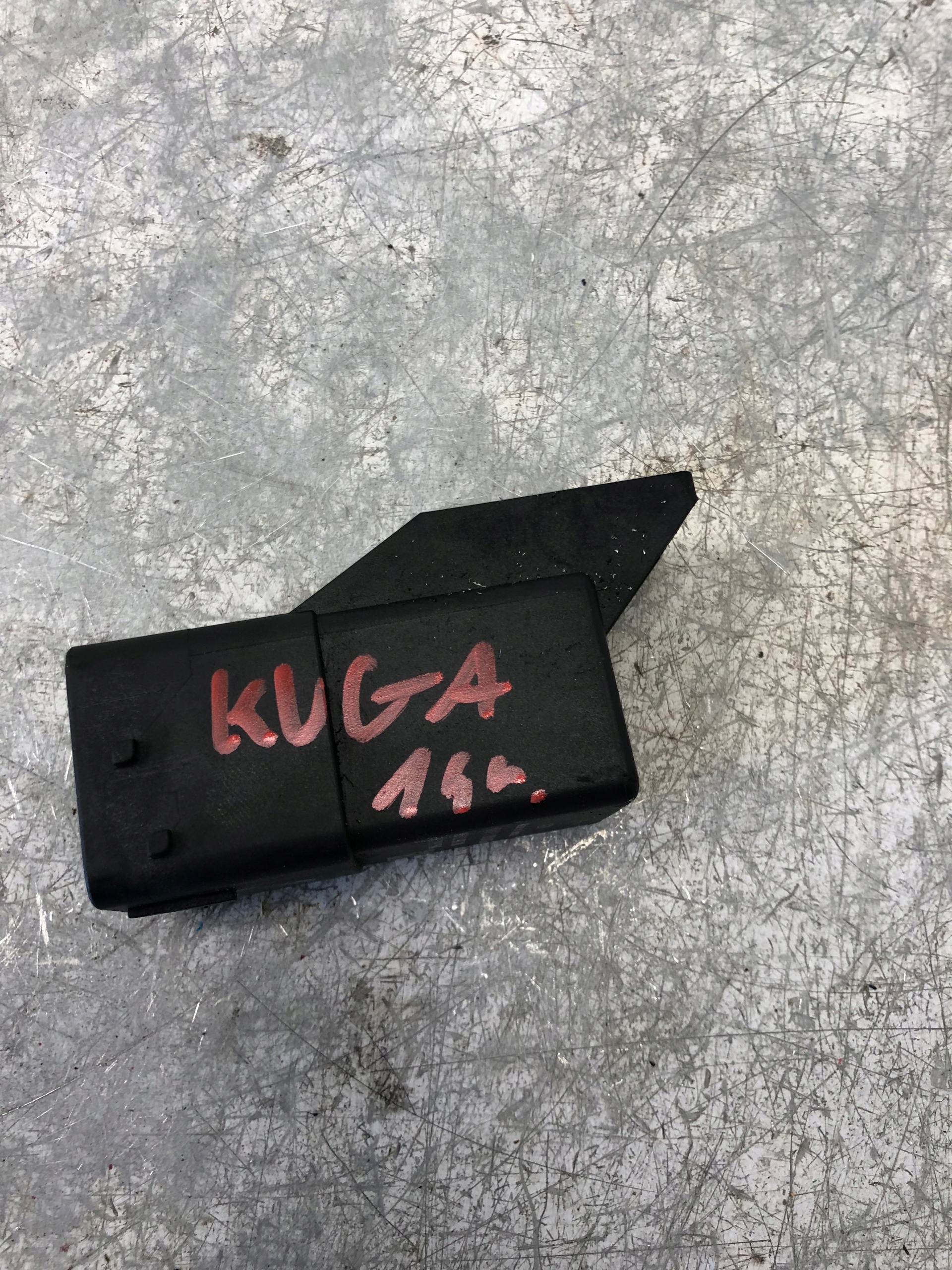 relay plugs FORD KUGA MK2 9803299780