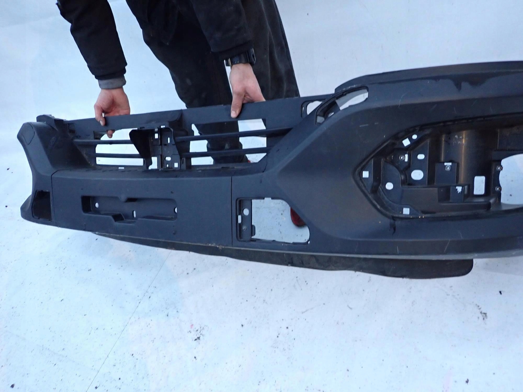 IVECO DAILY IV LIFT 19- bumper front front SPR