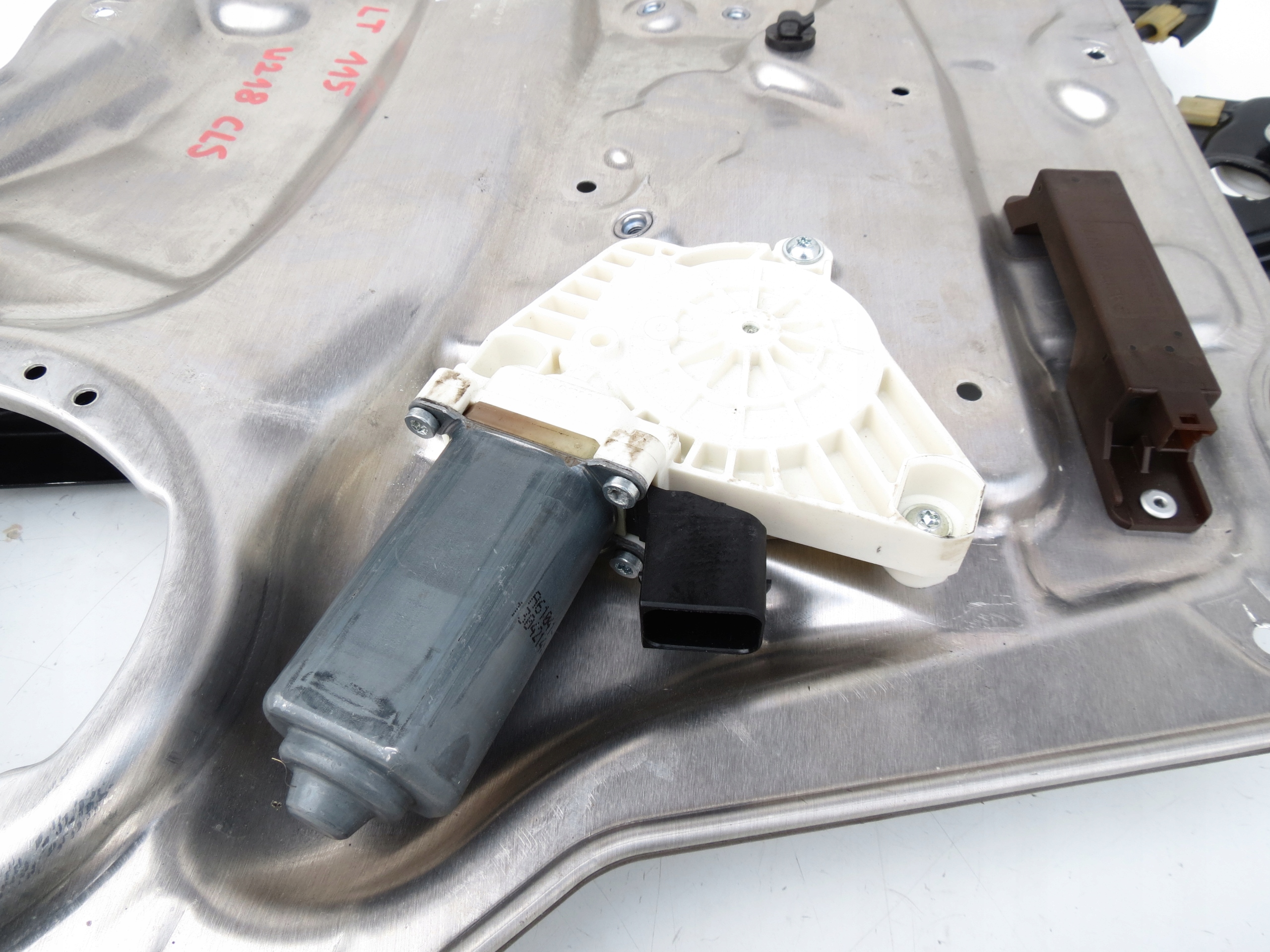 window regulator mechanism left rear part rear MERCEDES CLS W218