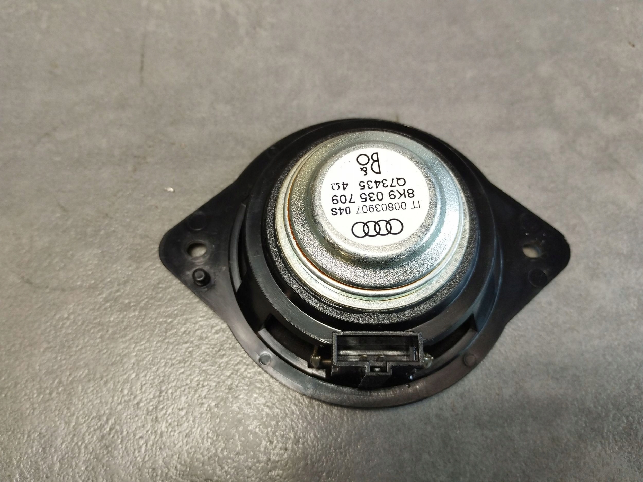 Audi A5 Sportback 8TA speaker 8K9035709