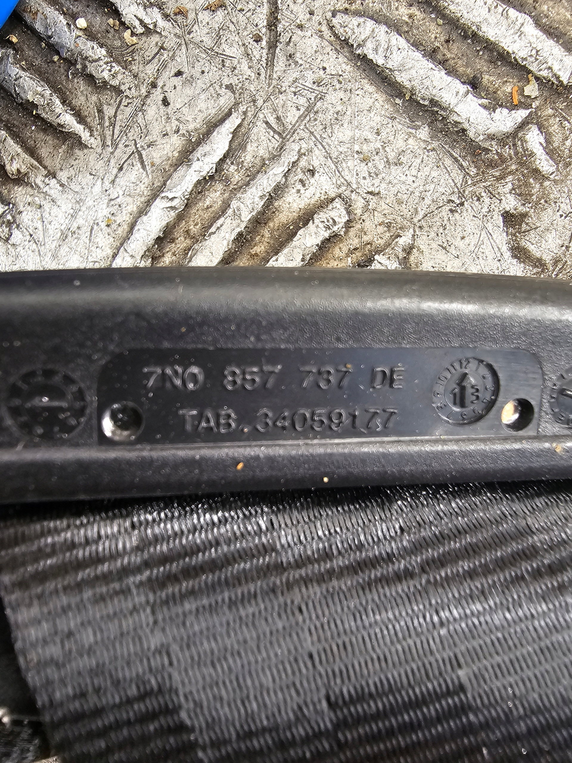 Gurten Sicherheits links heck 1S0857805B SKODA CITIGO