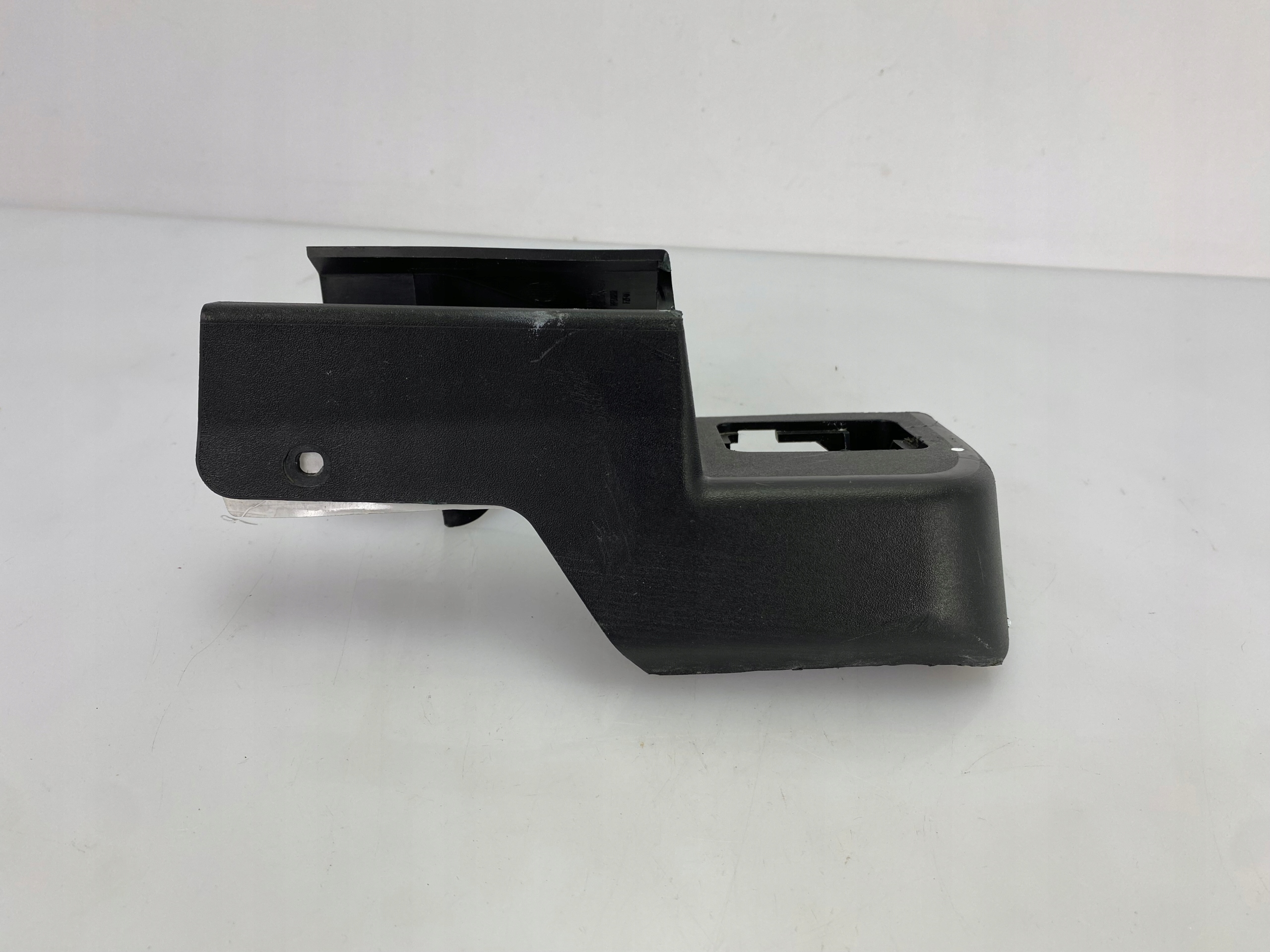 cover seat bracket holder console Ford Kuga MK3 Escape 2020+