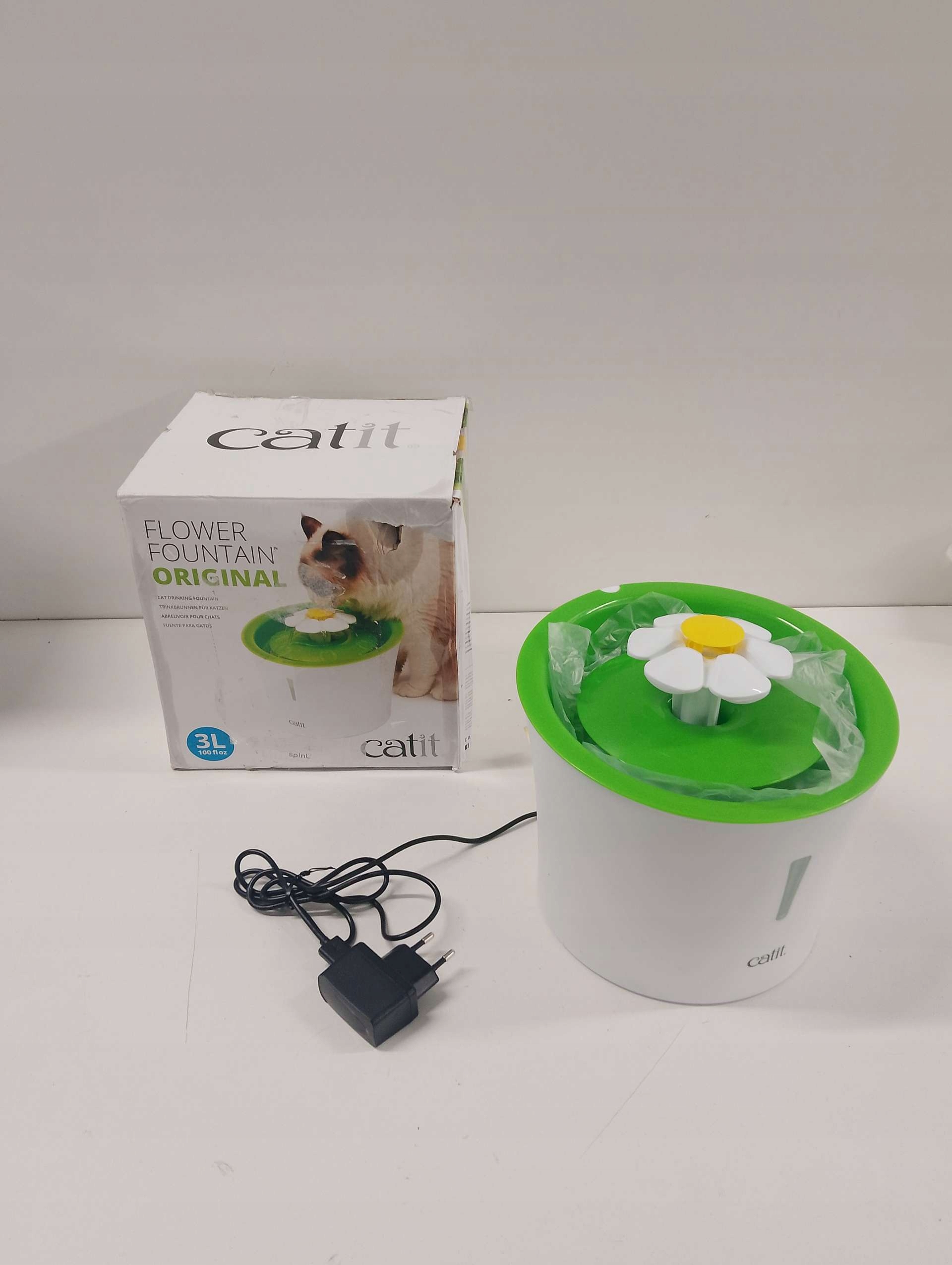 Levně Napáječka s fontánou Catit plastová 3000 ml