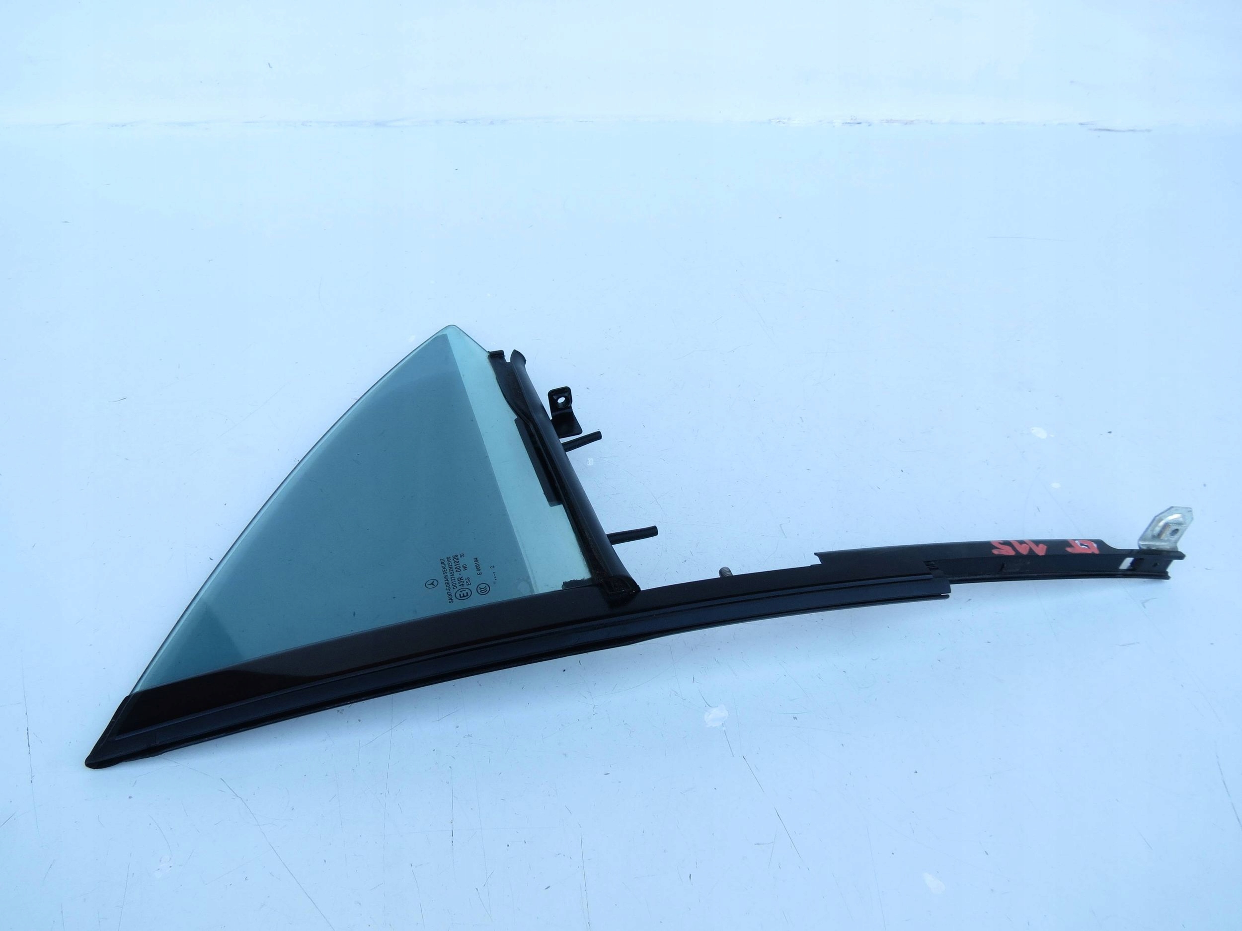 window bodywork left rear part MERCEDES-BENZ CLS C218 43R001026 E000184