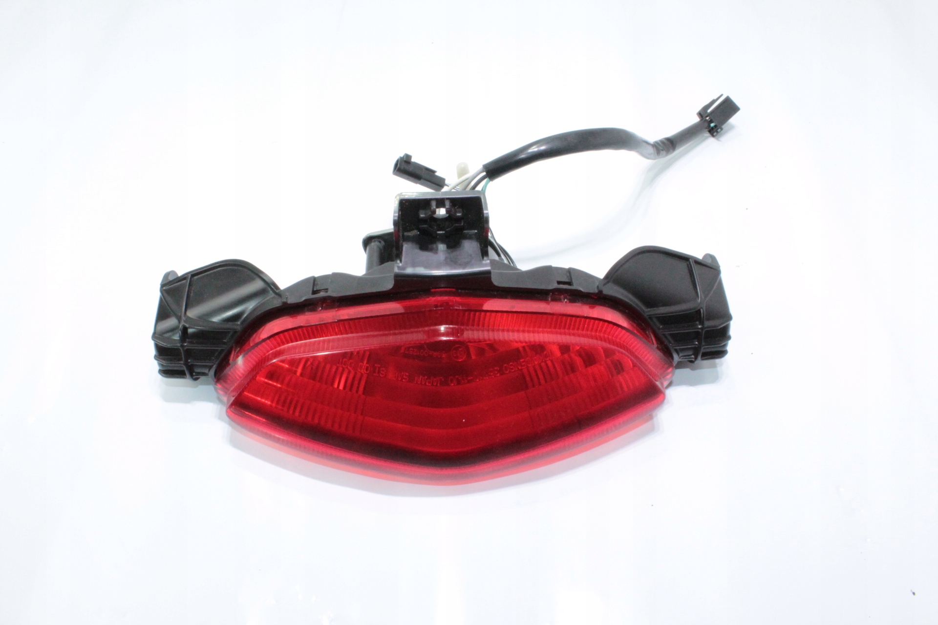 SUZUKI DL 650 V-STROM 12-16 ЗАДНІЙ ЛІХТАР