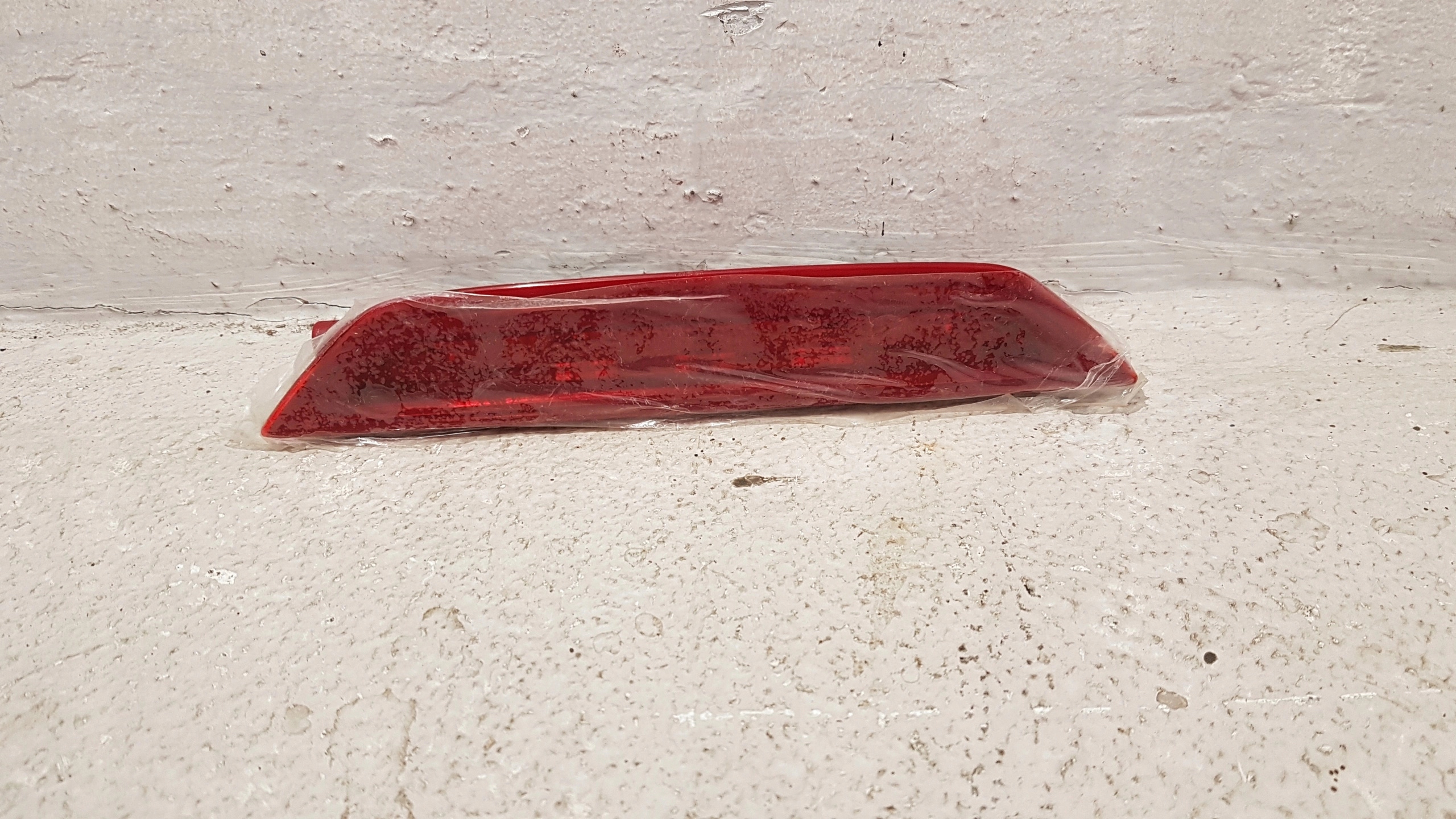 TRZECIE ŚWIATŁO STOP VW CADDY IV 4 2K7 20-