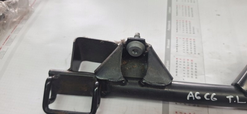 bracket ISOFIX AUDI A6 C6 left rear part